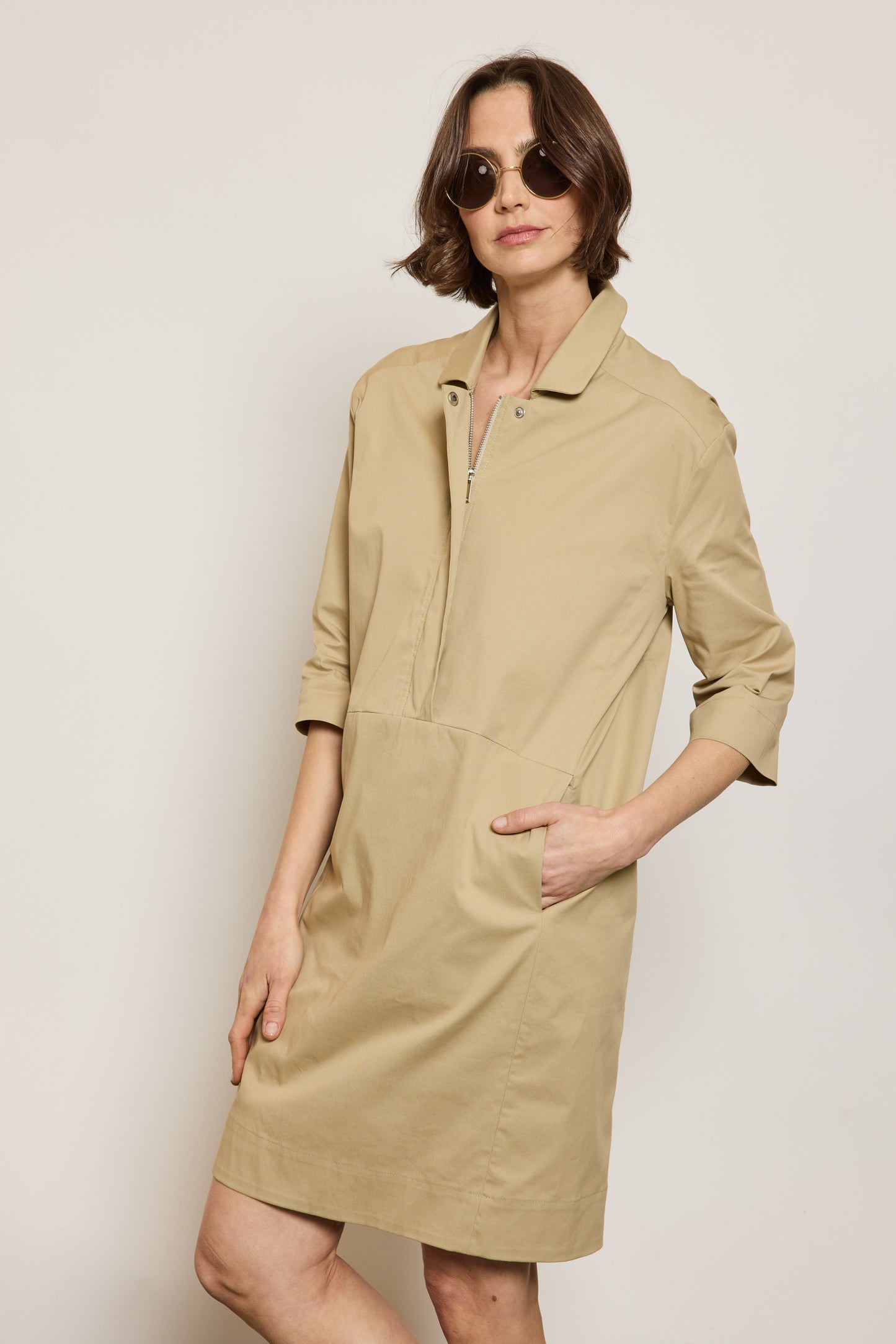 ROBE ZIPPÉE BEIGE