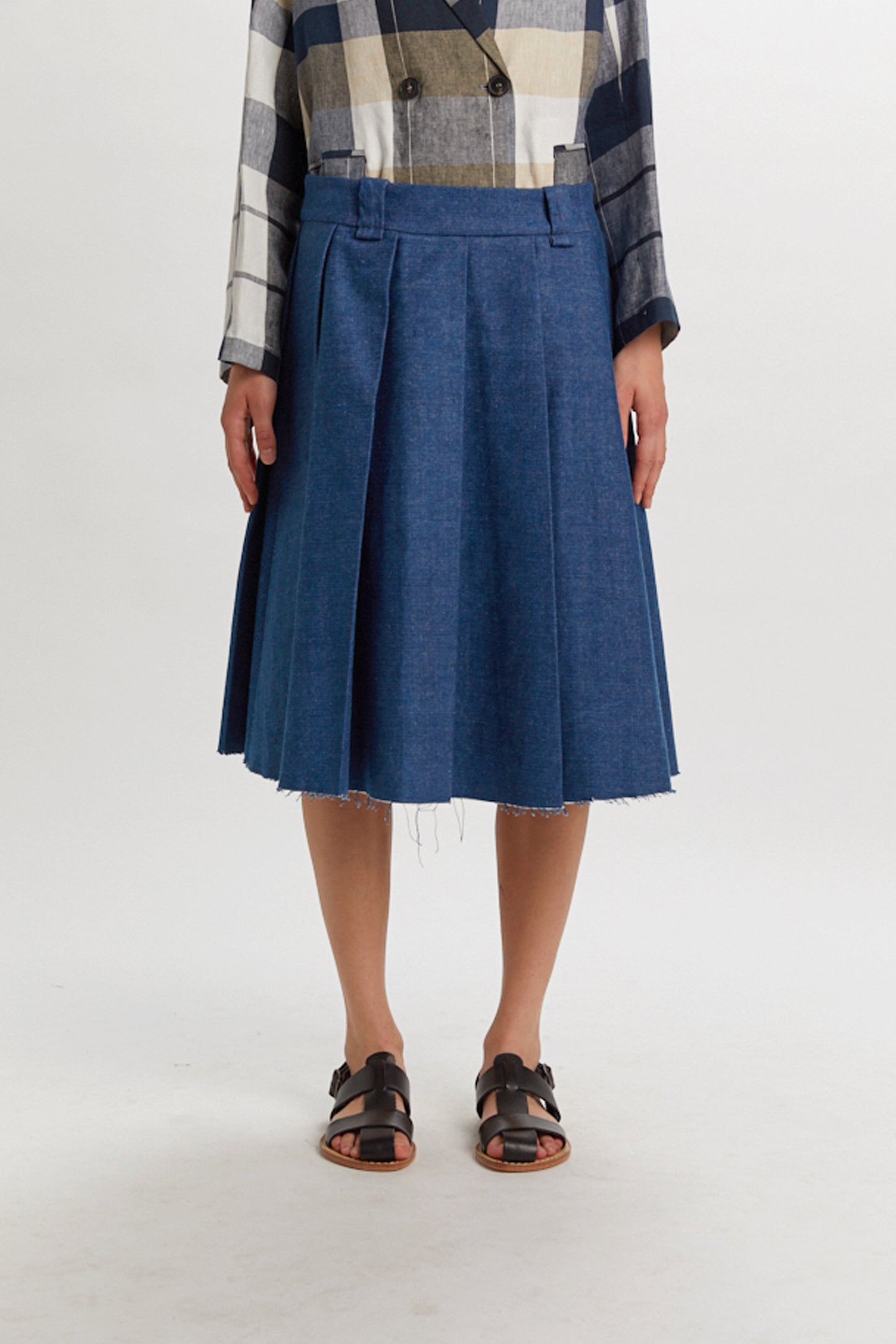 PLEATED DENIM SKIRT BLUE