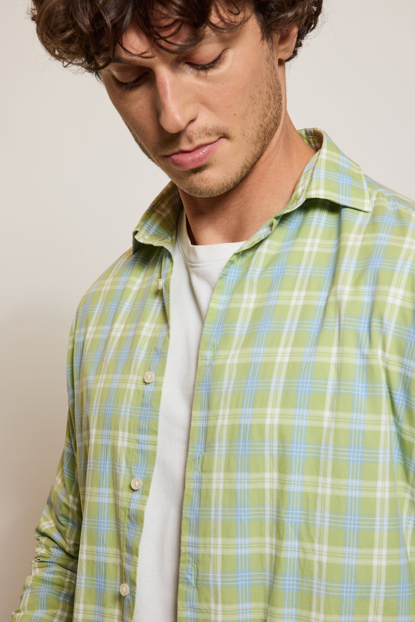 CHEMISE AJUSTÉE CARREAUX VERTS