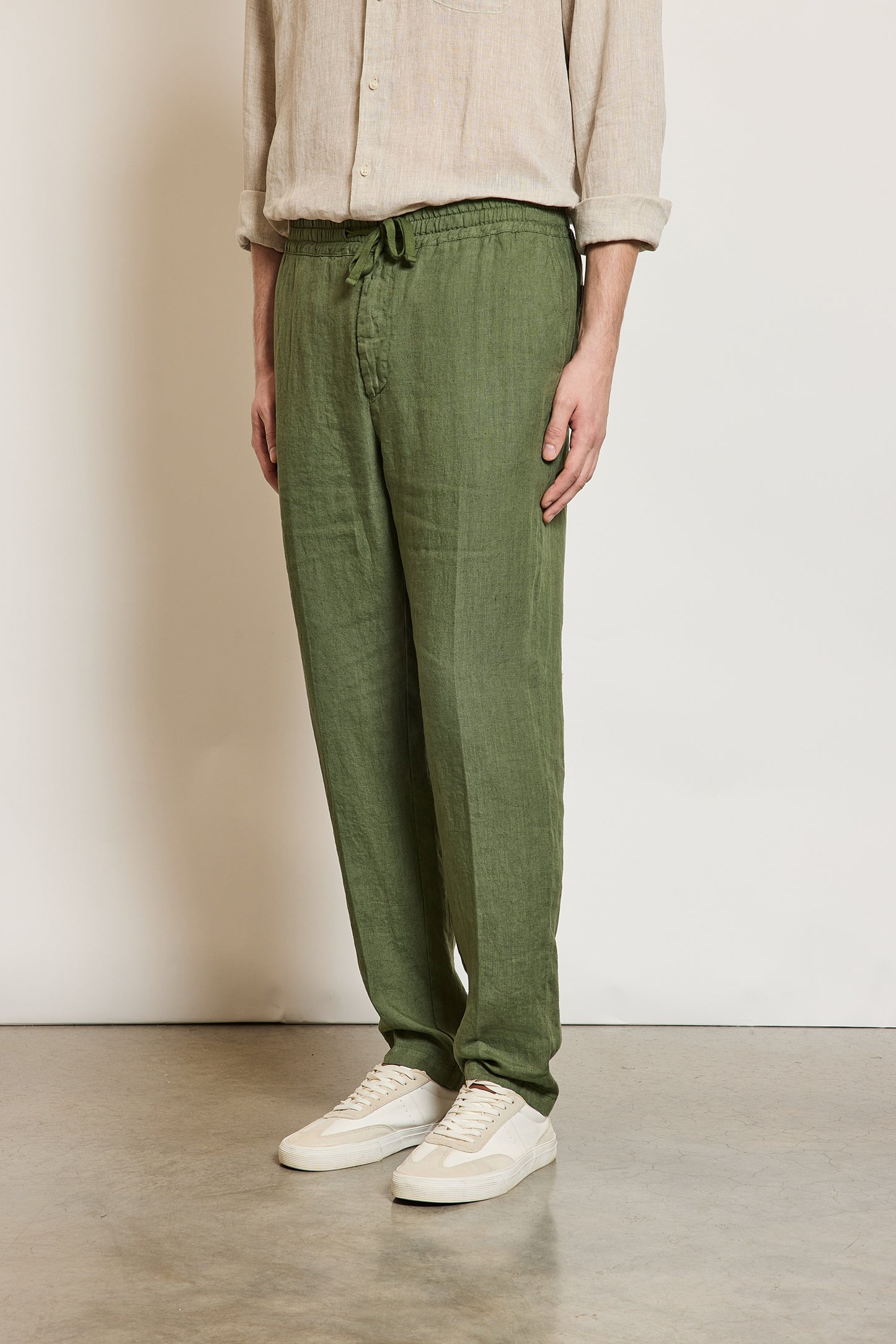 LINEN TROUSERS OLIVE