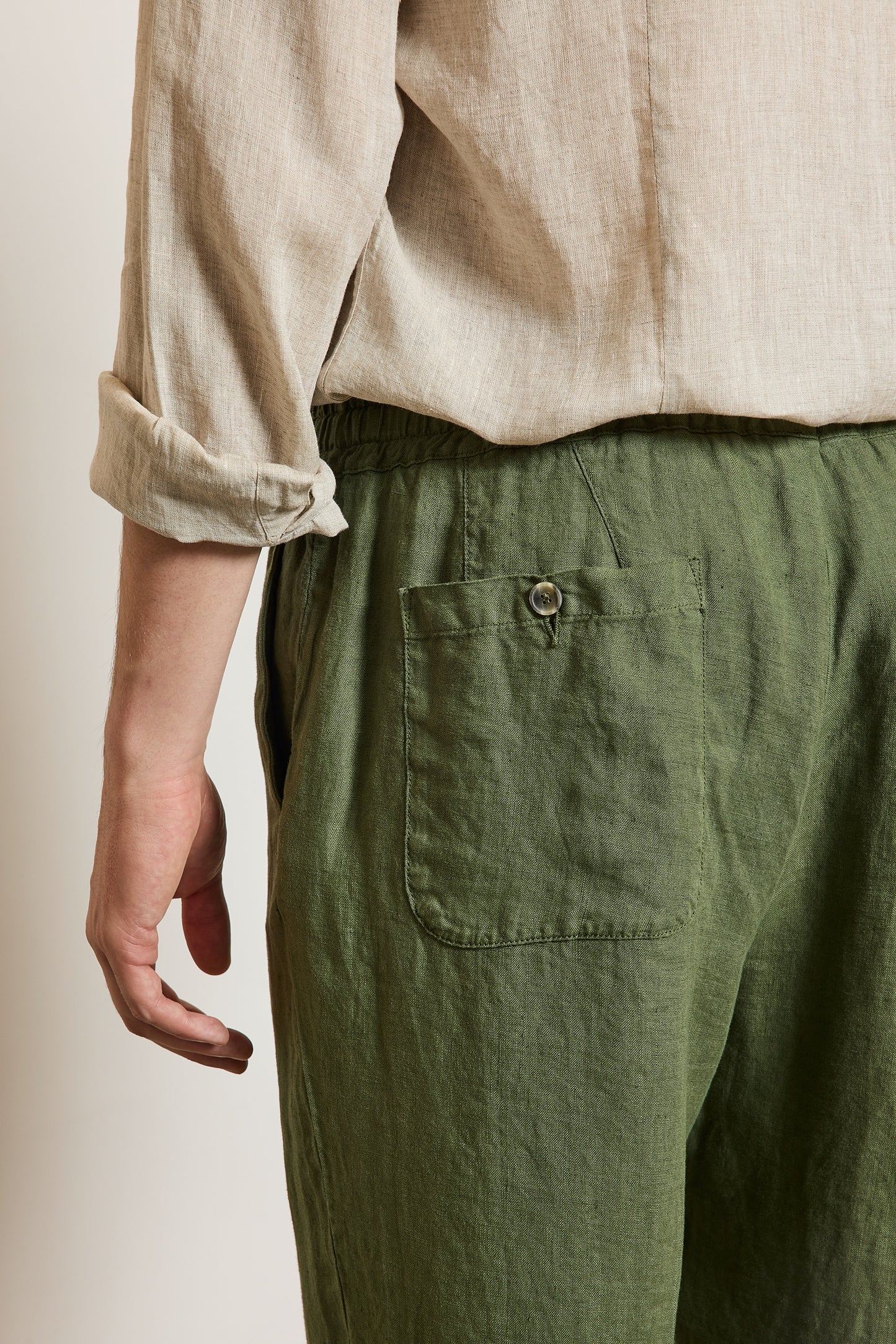 LINEN TROUSERS OLIVE