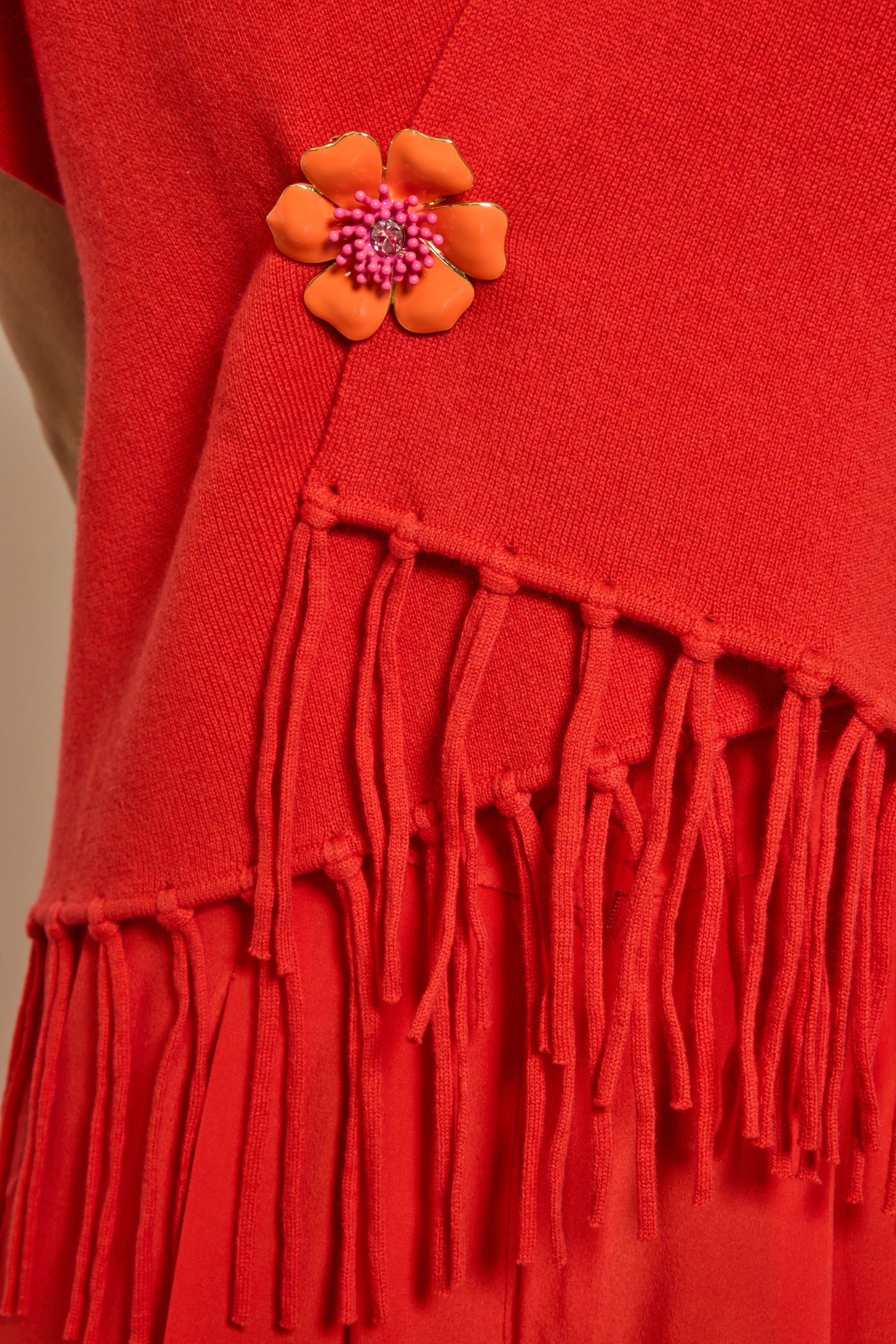 CARDIGAN À FRANGES CORAIL