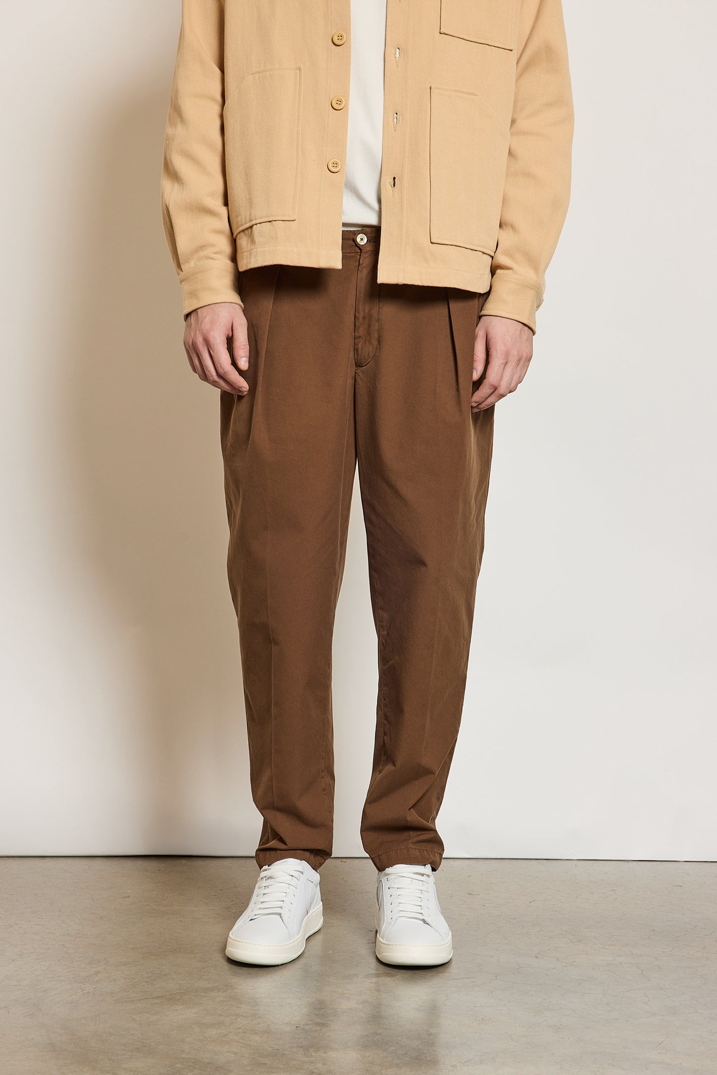 DOUBLE PLEATE TROUSERS BROWN