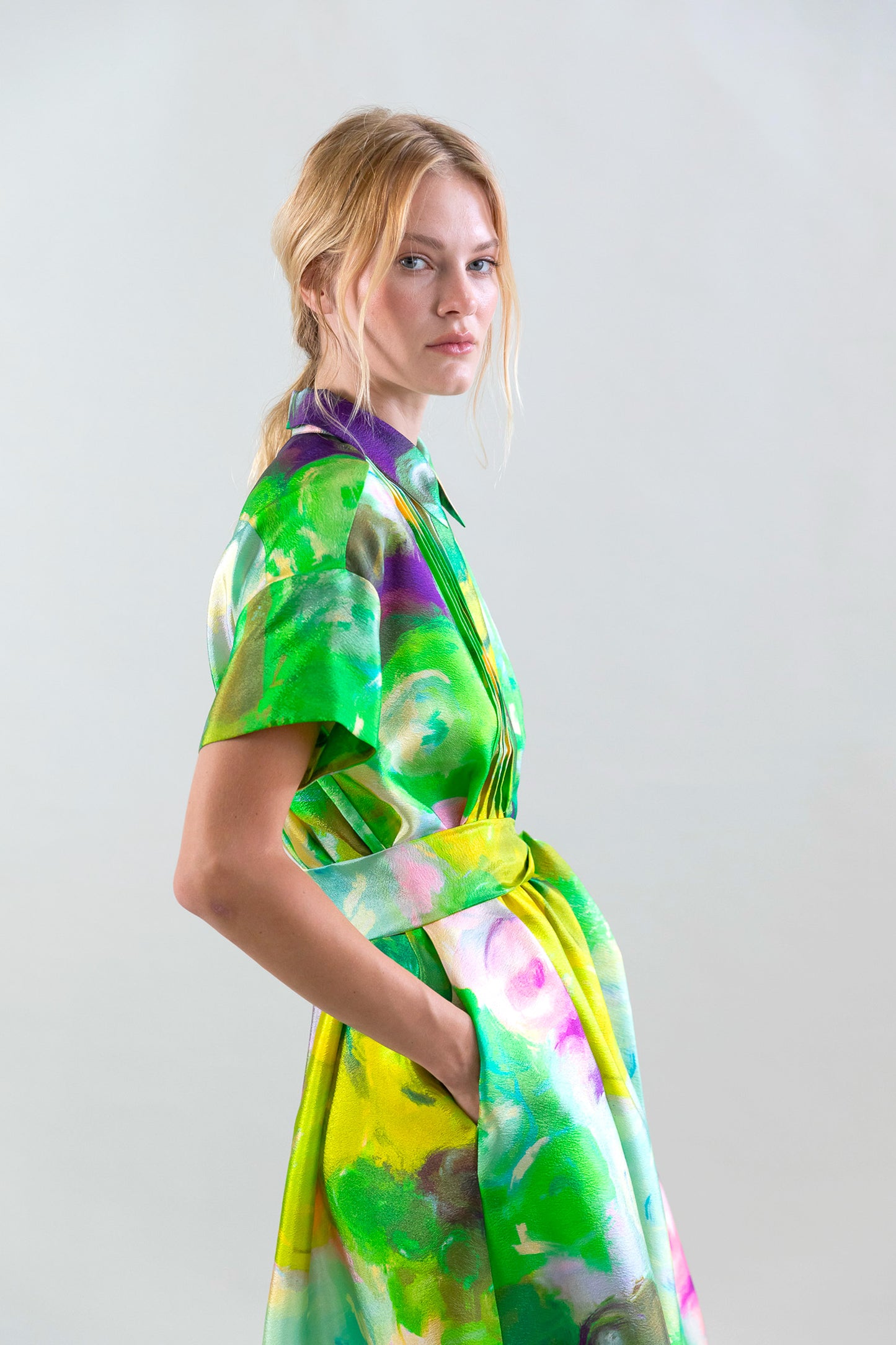DRESS GREEN