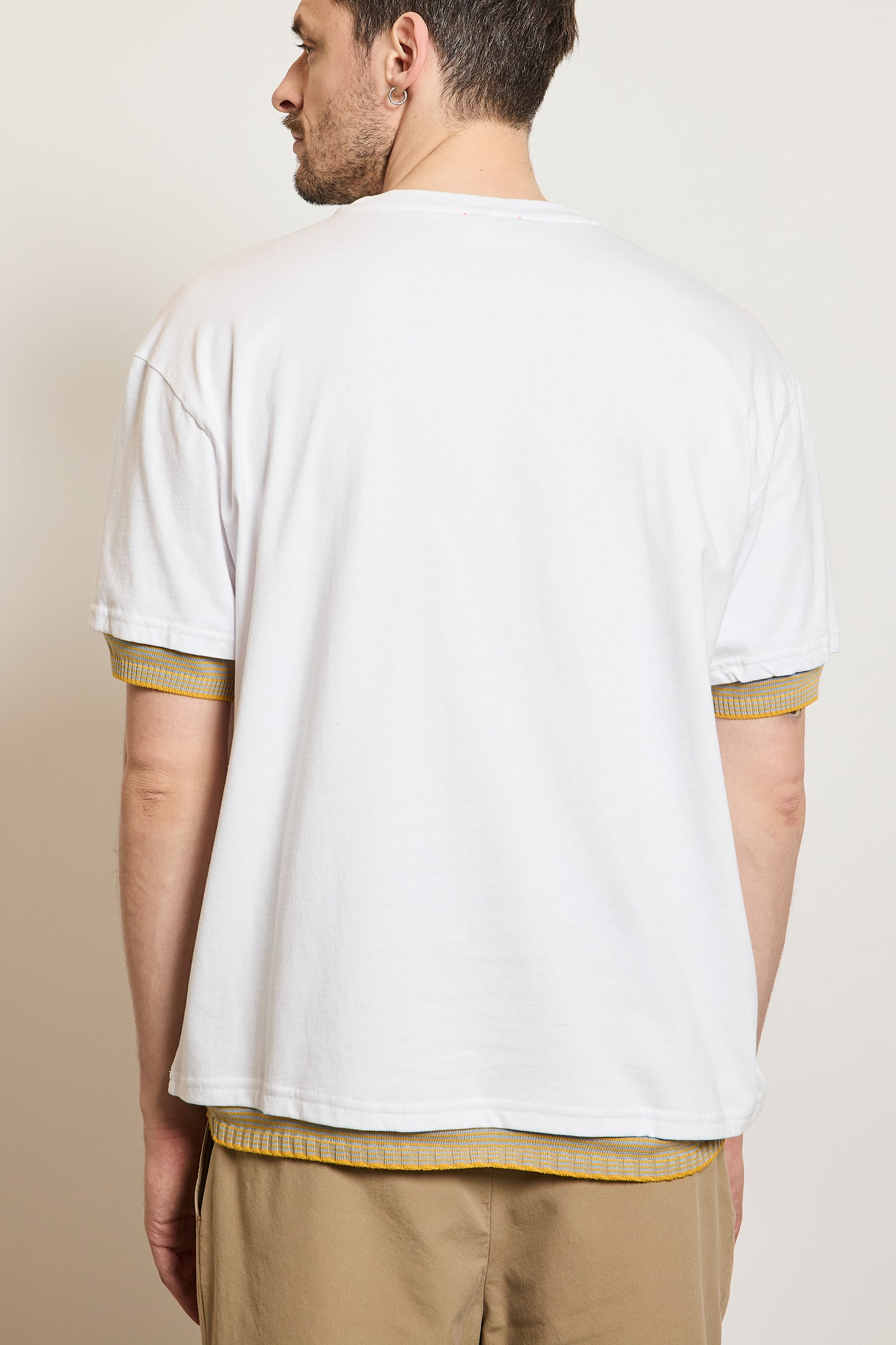 T-SHIRT BI MATIÈRE JAUNE