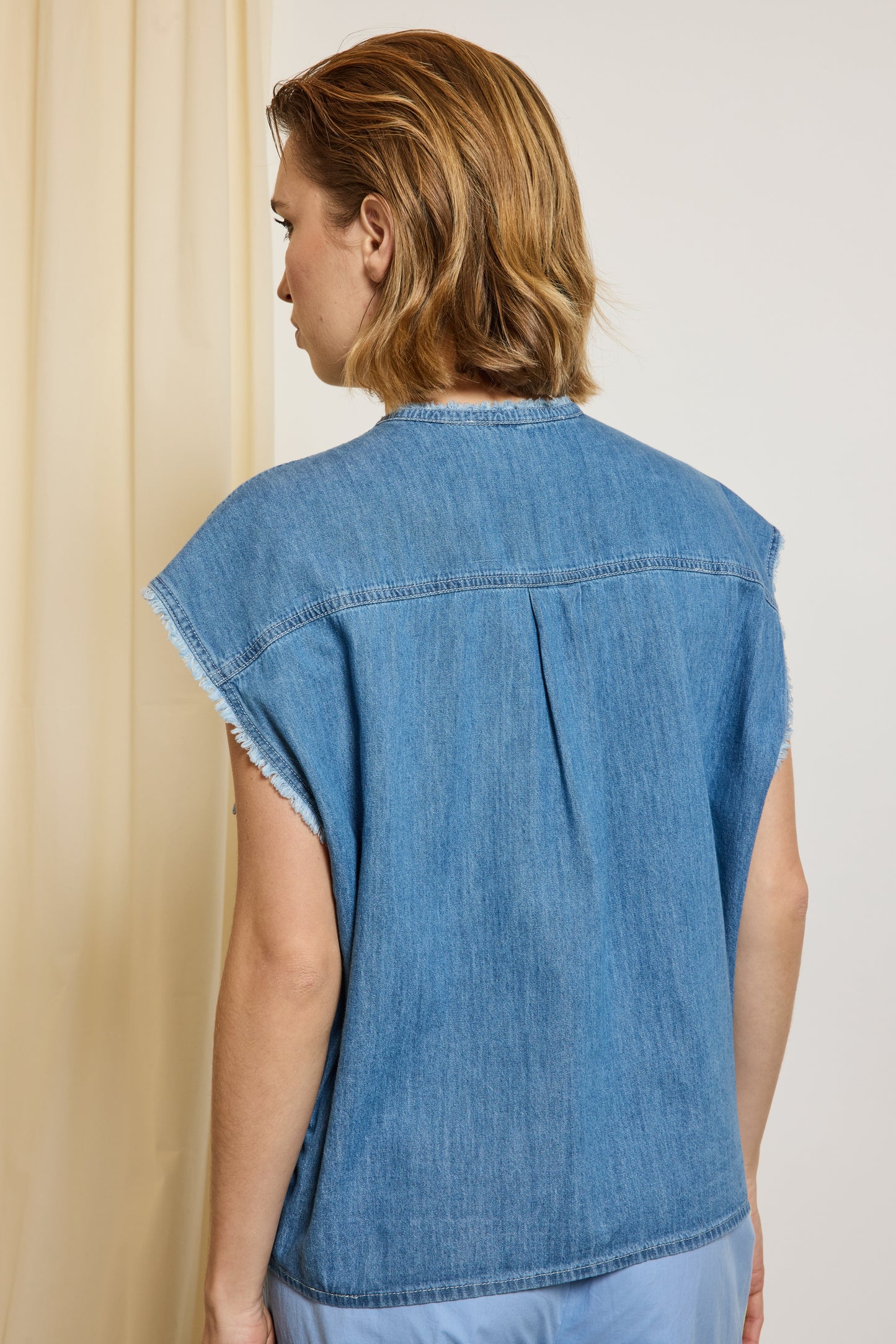 CHEMISE EN JEAN BLEUE