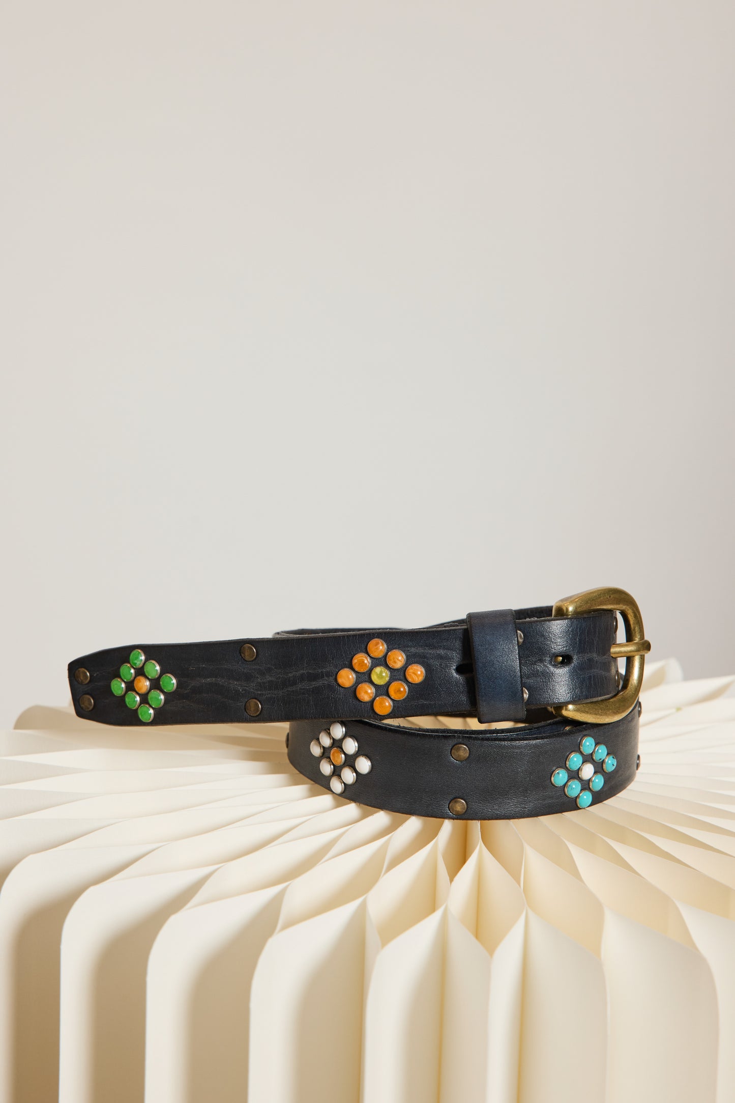 CEINTURE FLEURS PERLES MARINE