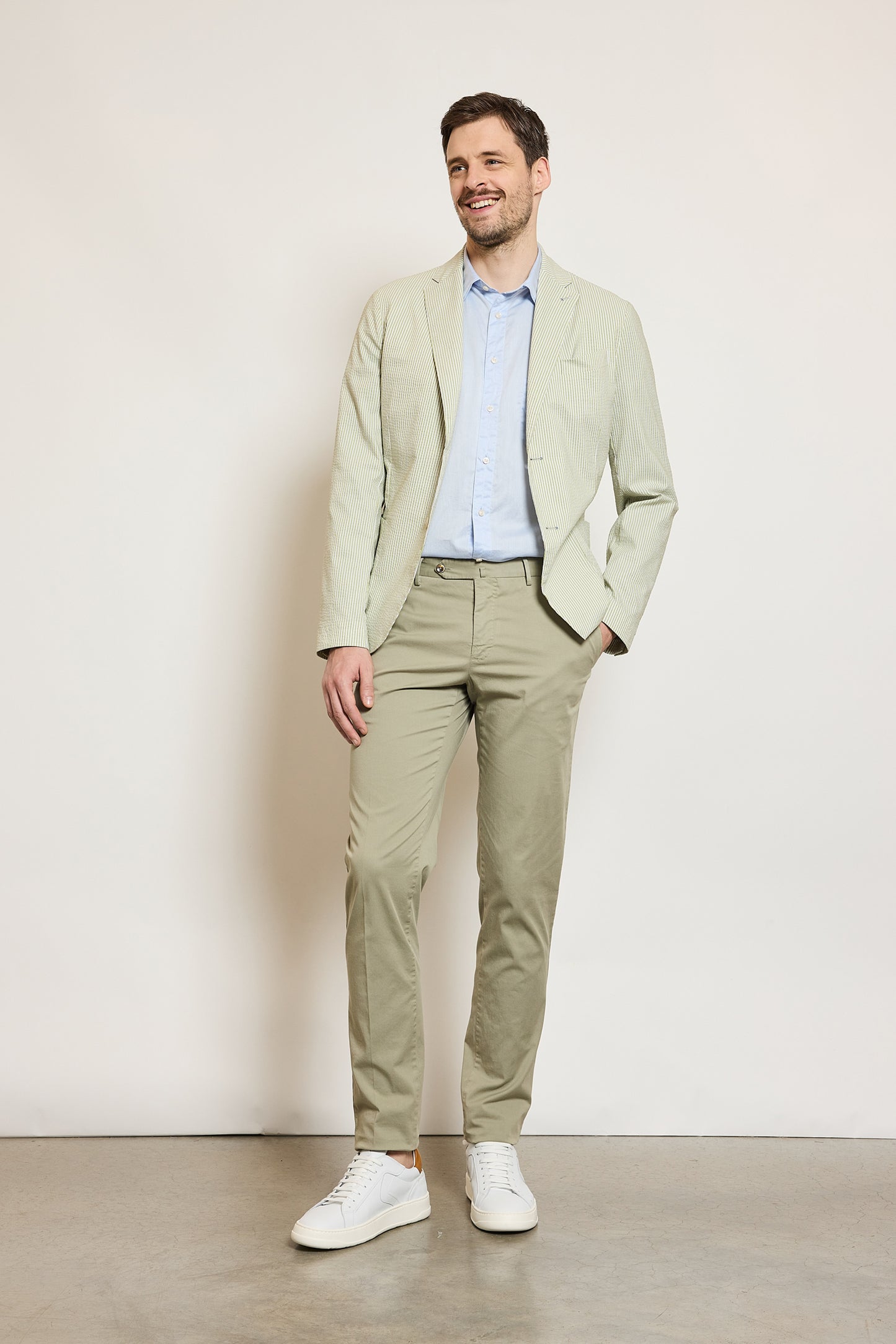 PANTALON EN GABARDINE SLIM FIT SAUGE