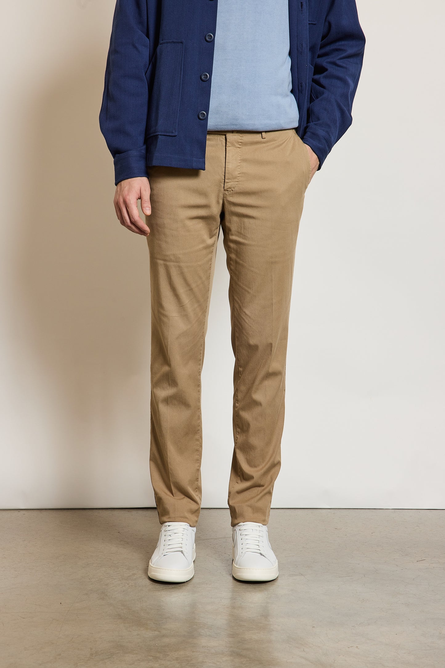 PANTALON SLIM FIT BEIGE