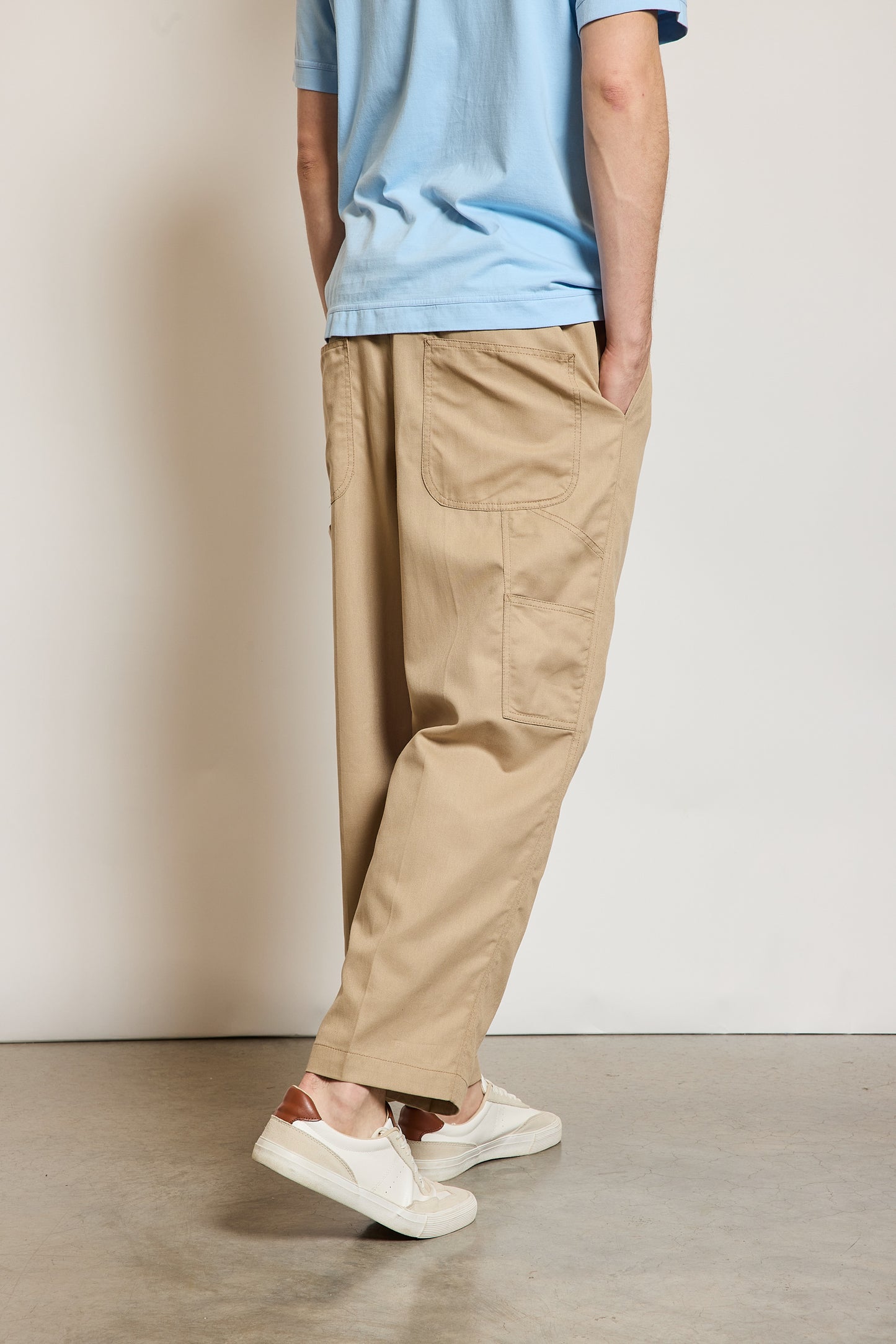 PANTALON MULTIPOCHES BEIGE