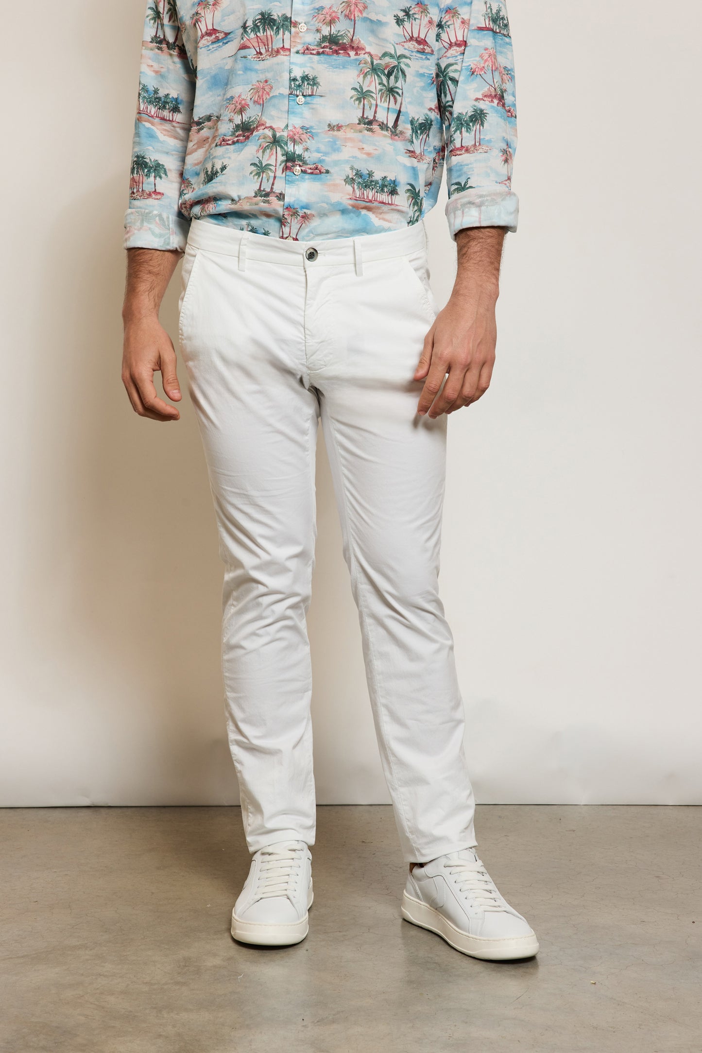 PANTALON EN GABARDINE BLANC