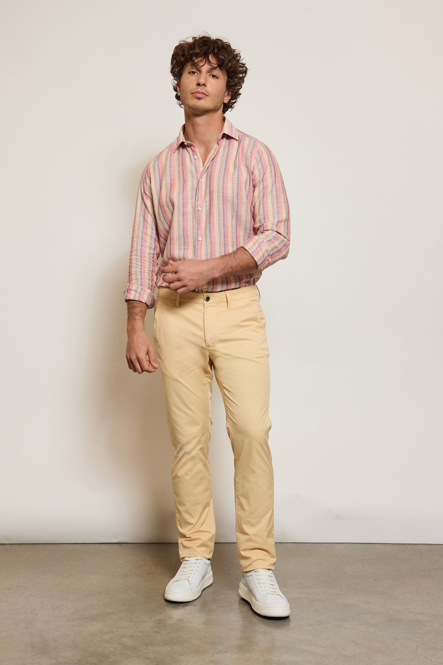 PANTALON EN GABARDINE MELON