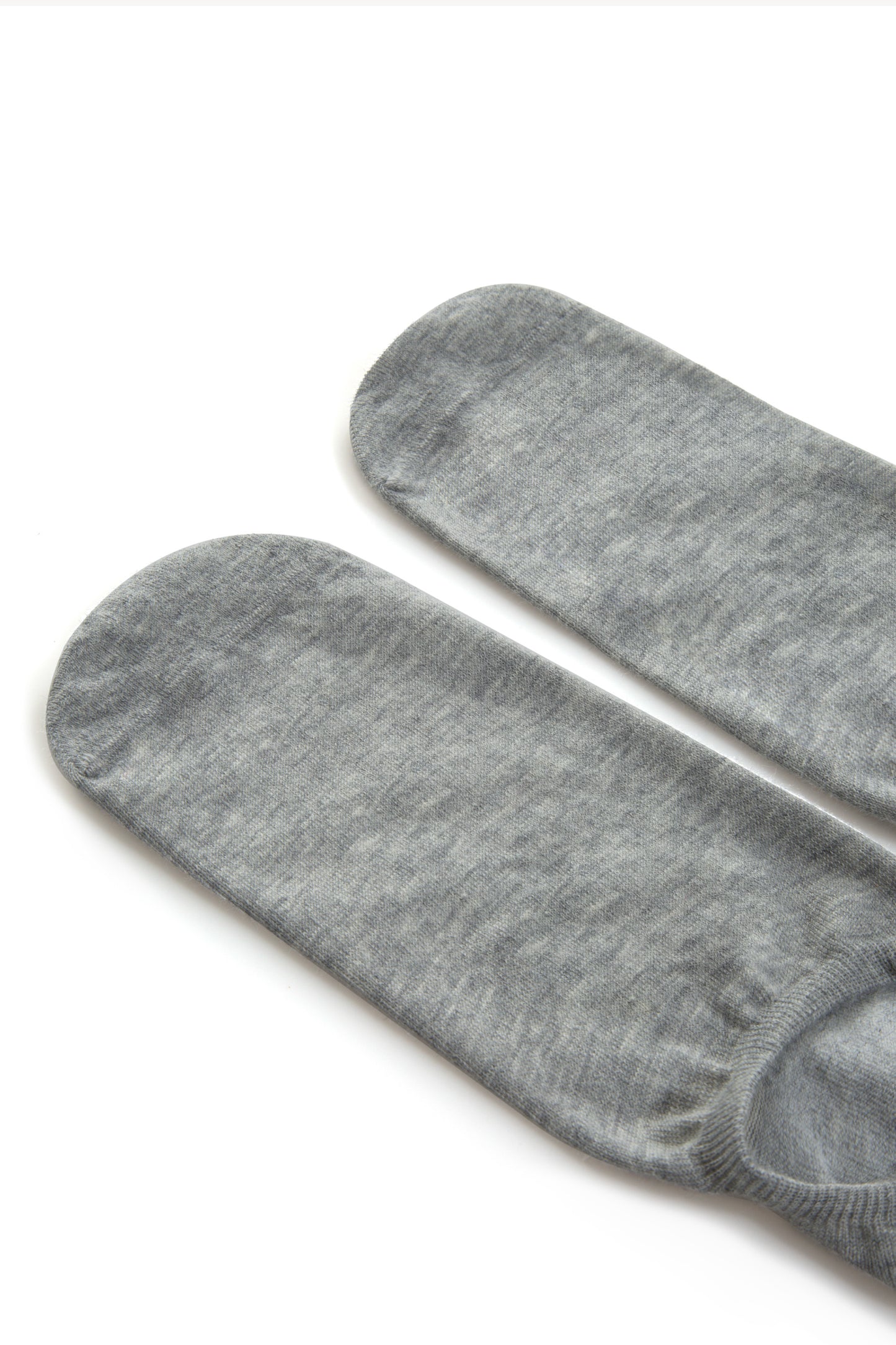 PLAIN SOCKETS GREY