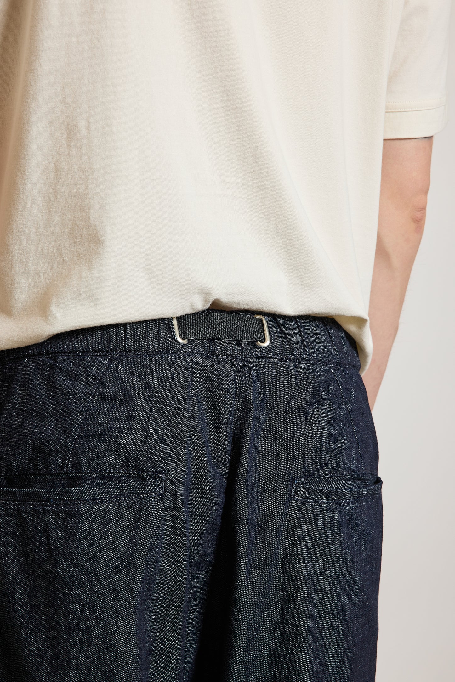PANTALON EN CHAMBRAY BRUT