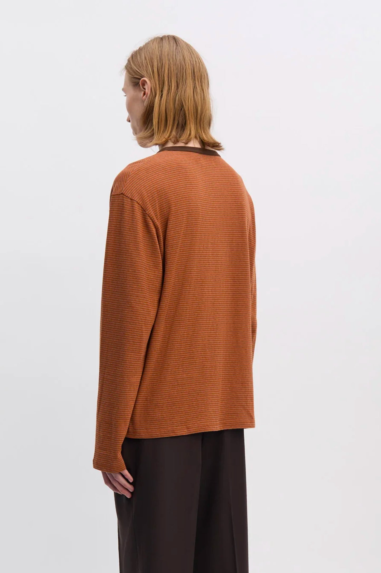 T-SHIRT ORANGE