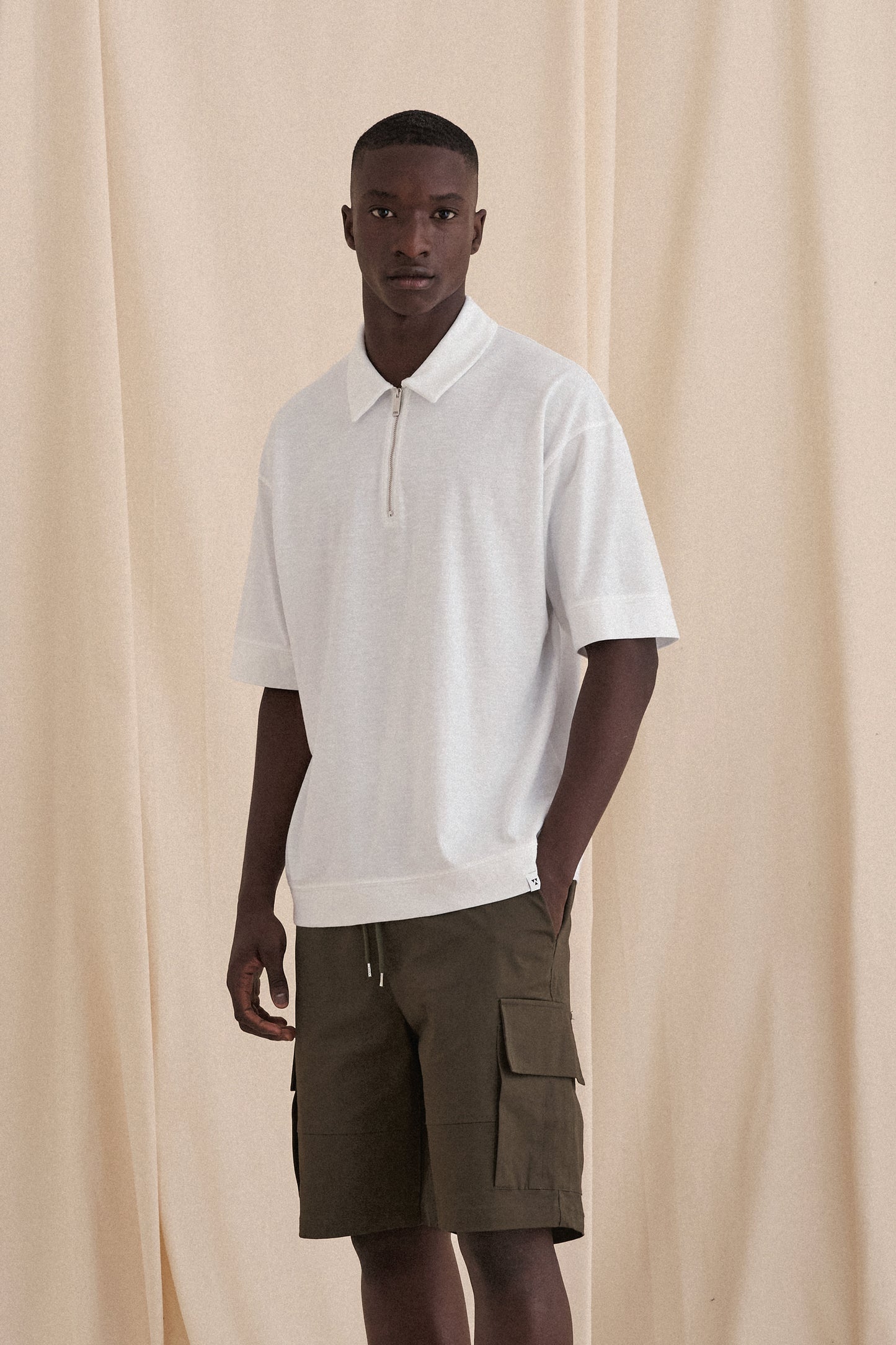 ZIP-UP POLO SHIRT WHITE