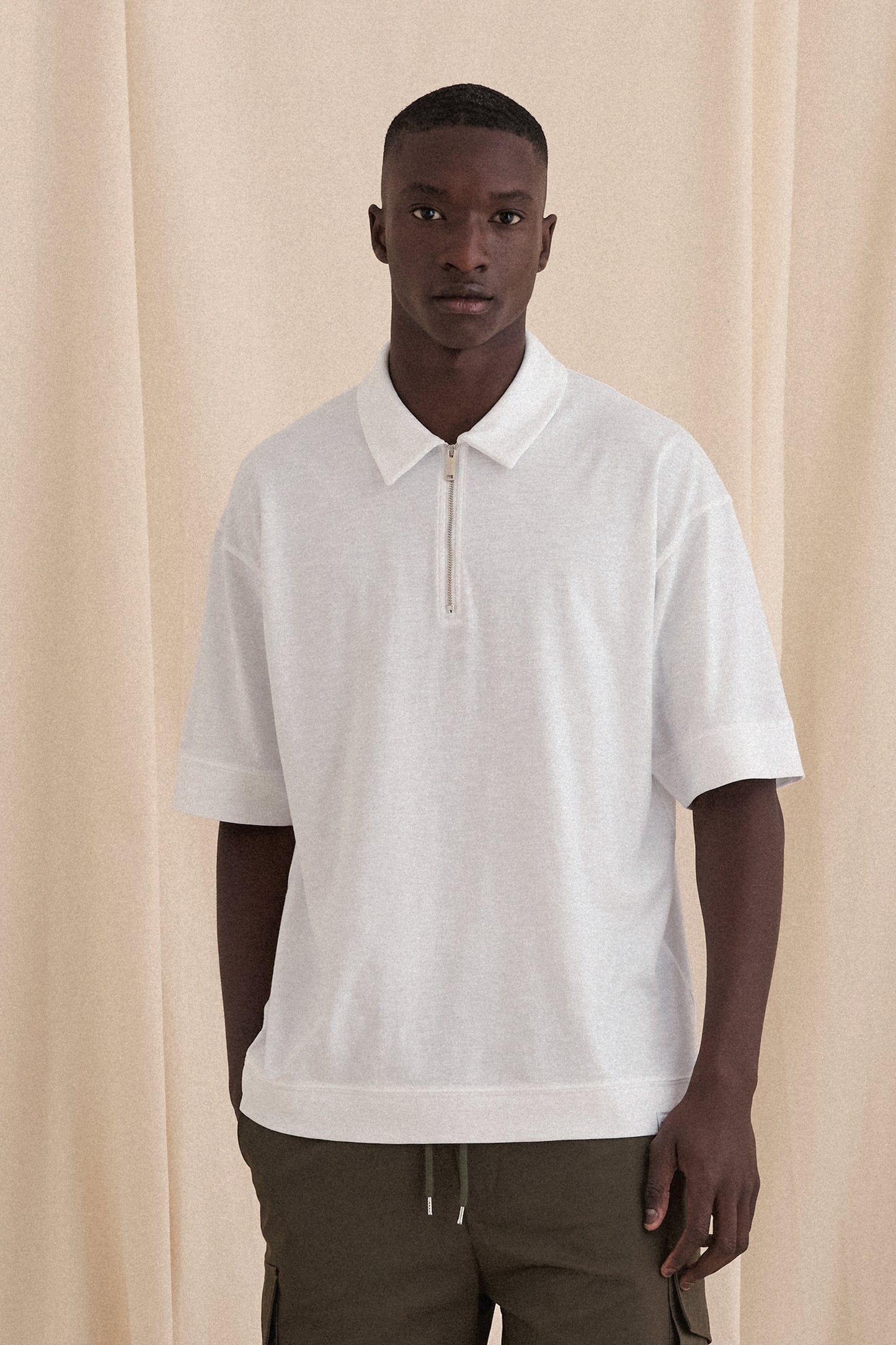 ZIP-UP POLO SHIRT WHITE