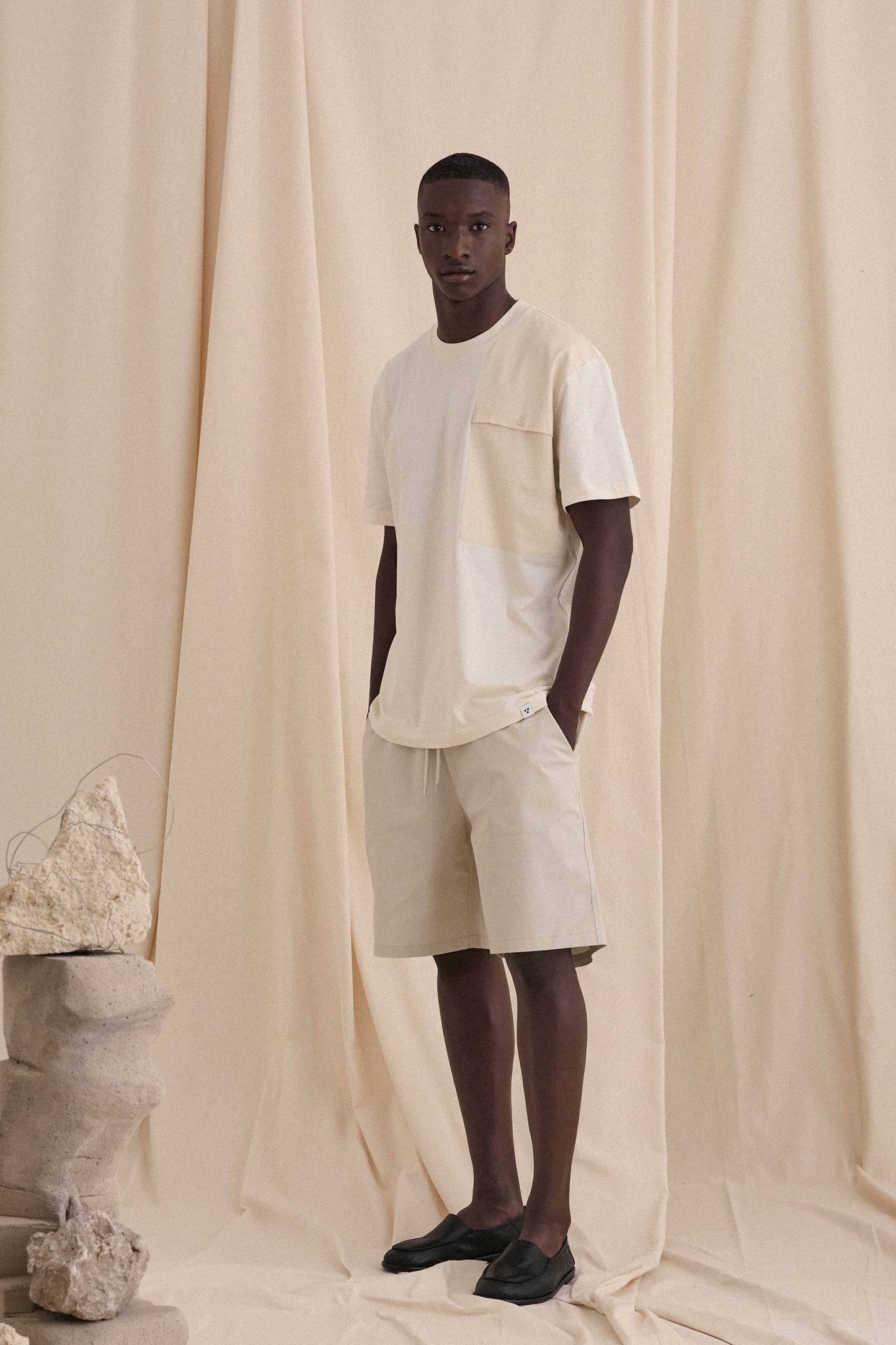 TWO-MATTE T-SHIRT CREAM
