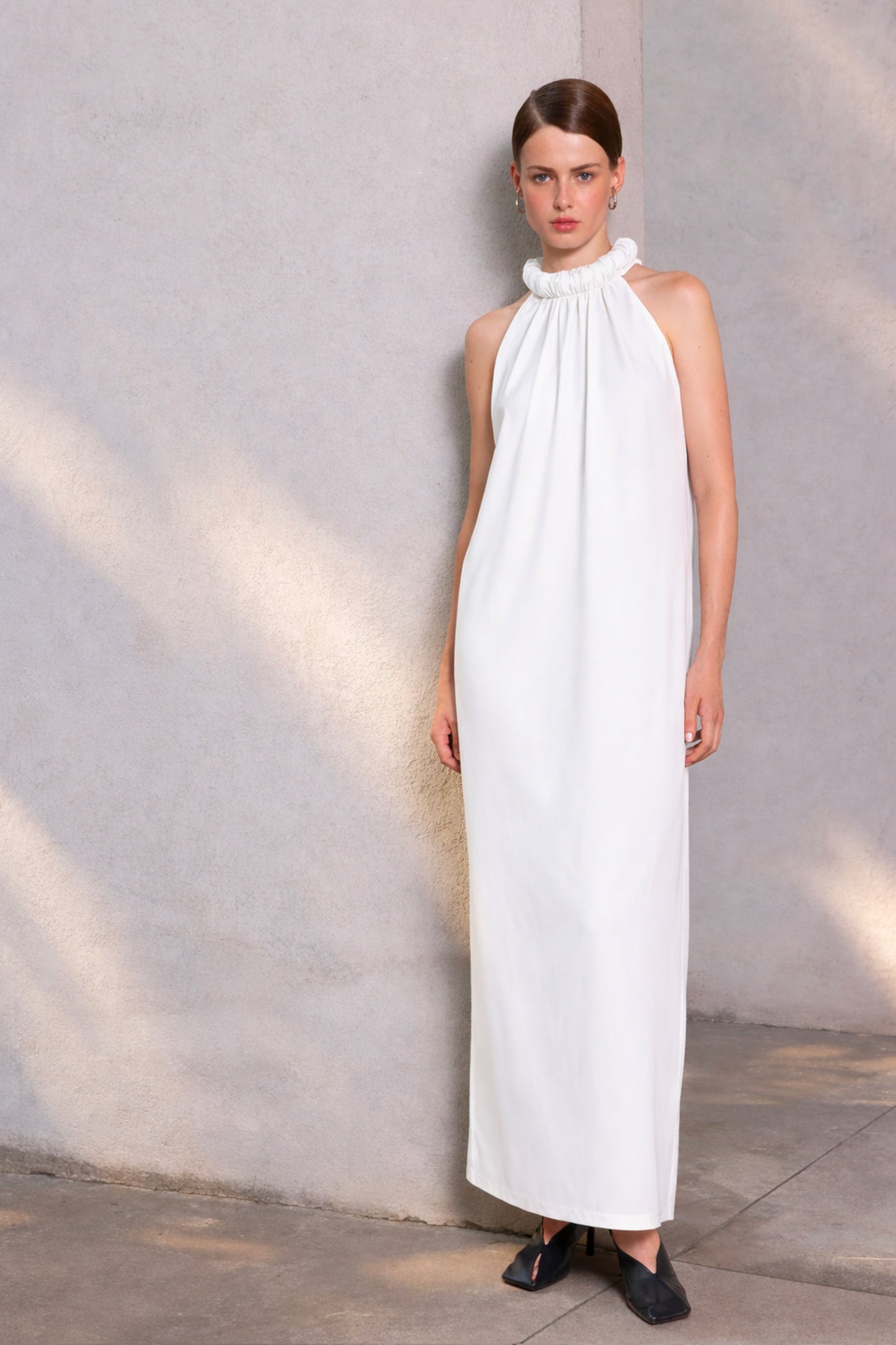 SLEEVELESS DRESS WHITE