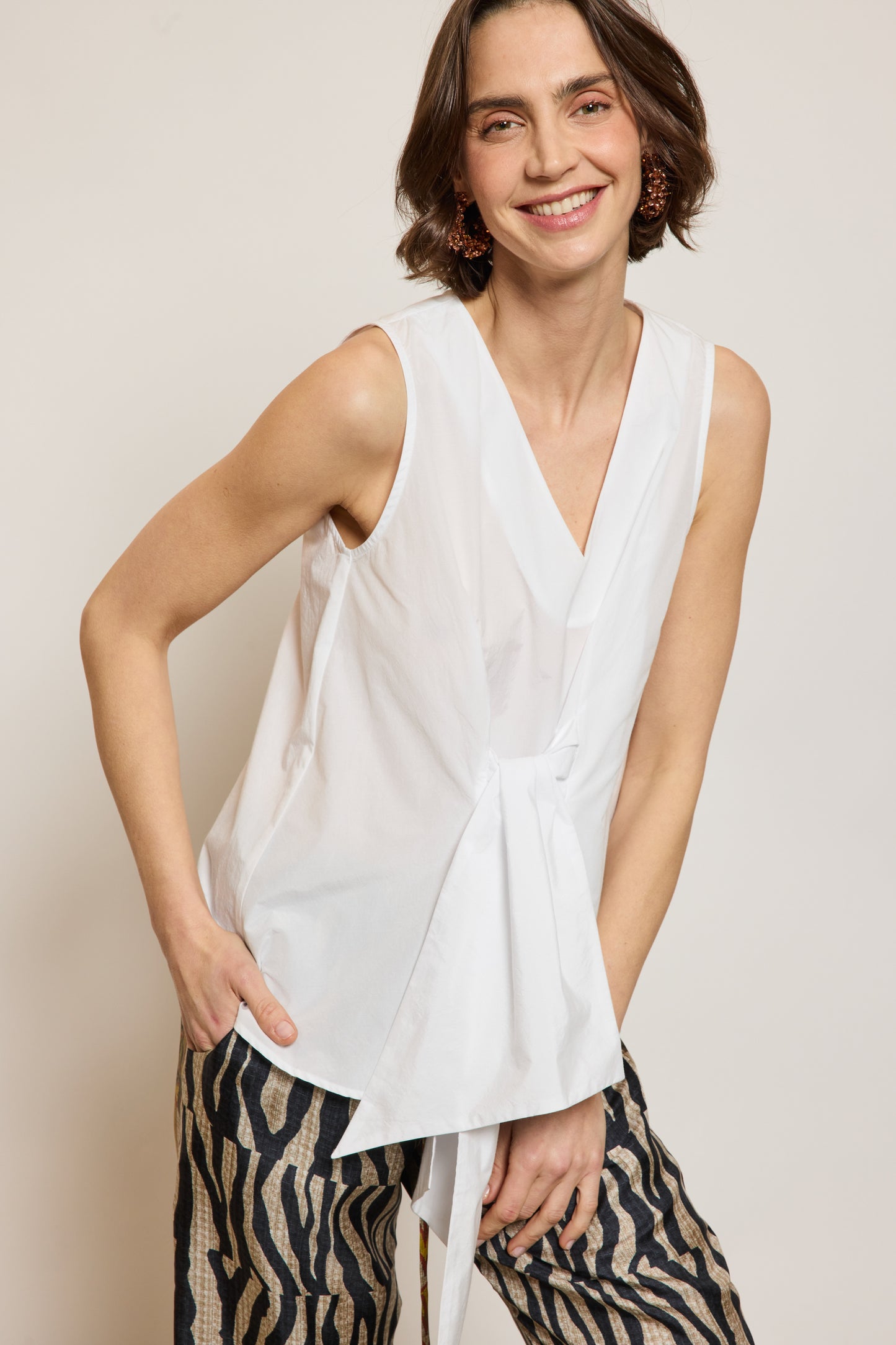 TOP NOUÉ EN TAFF BLANC