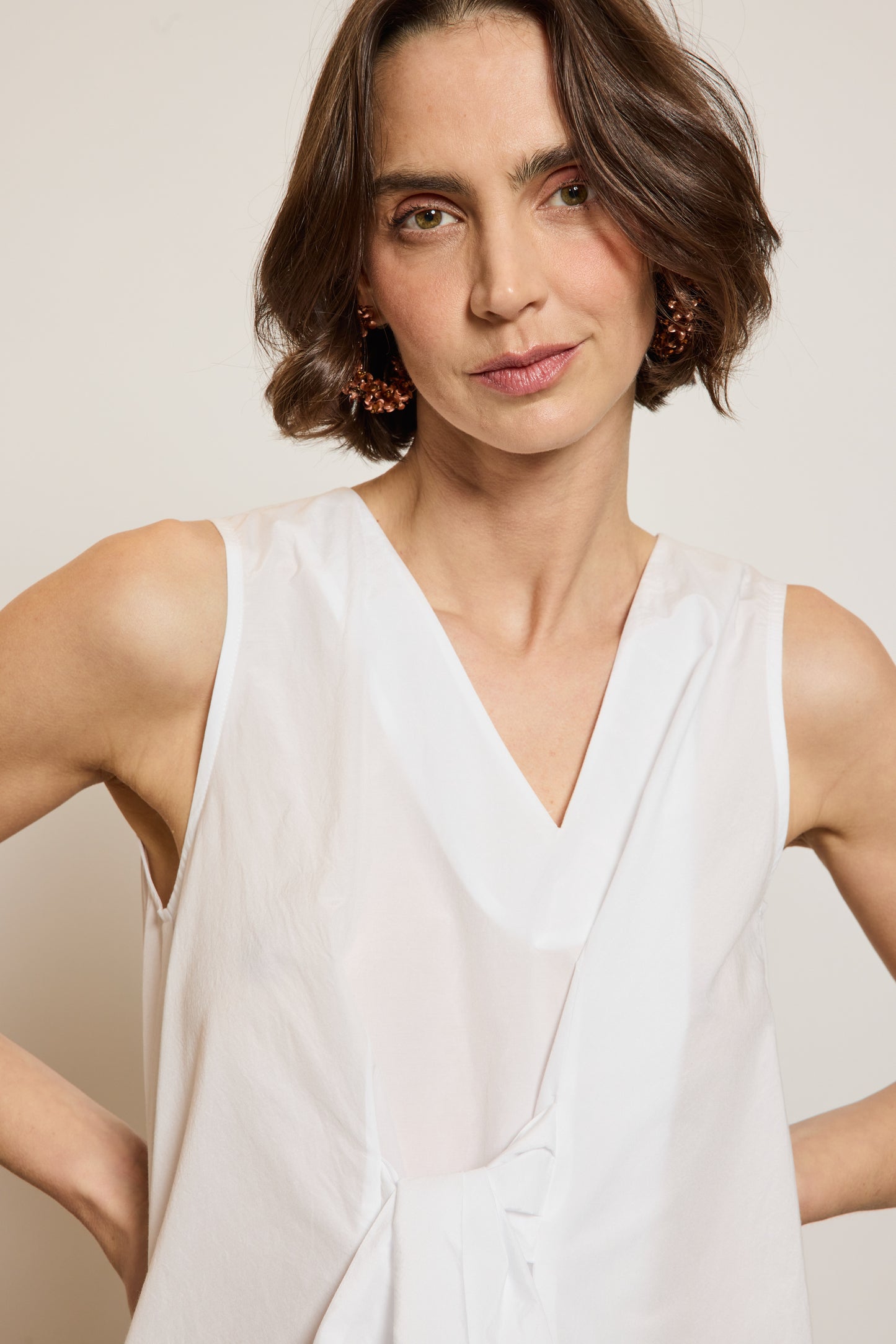 TOP NOUÉ EN TAFF BLANC