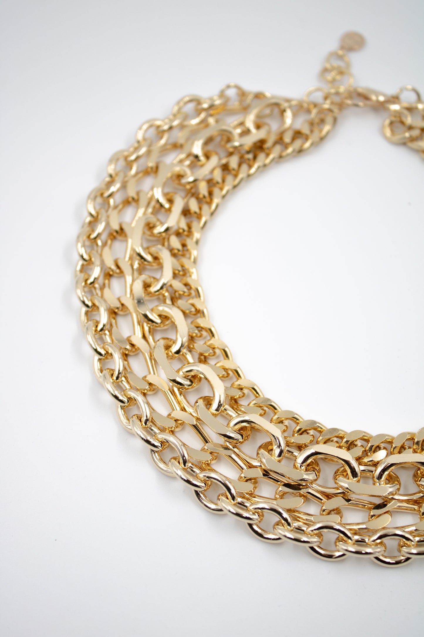 MULTI CHAINS NECKLACE GOLD