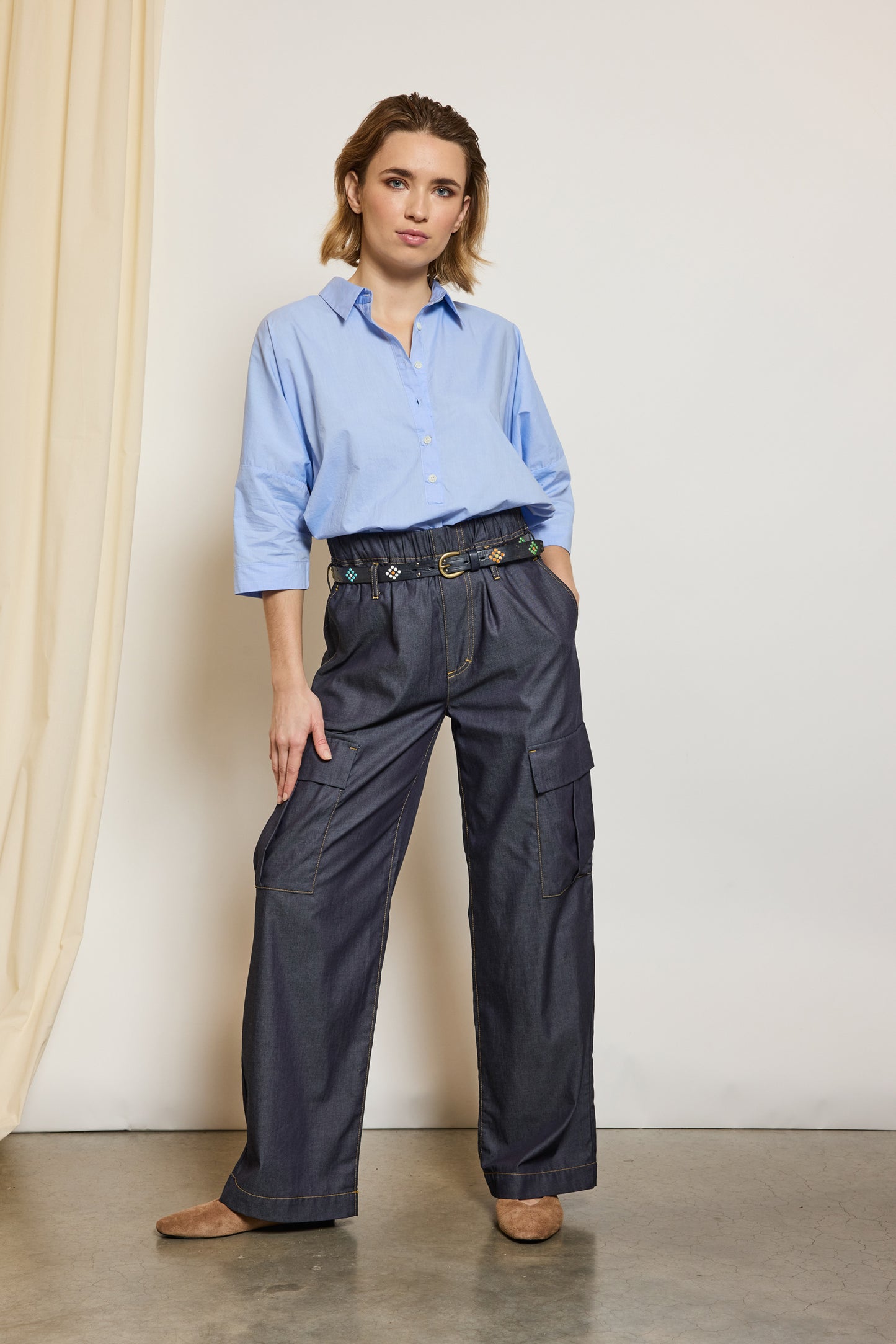 LARGE JEAN BLUE