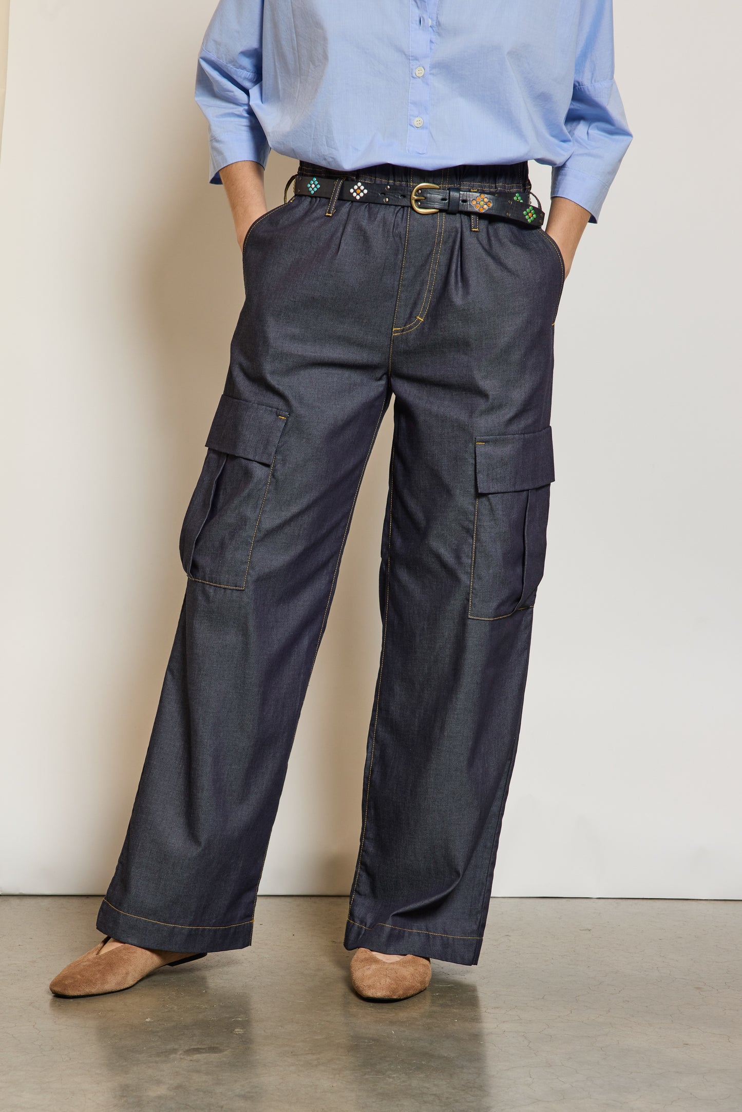 LARGE JEAN BLUE