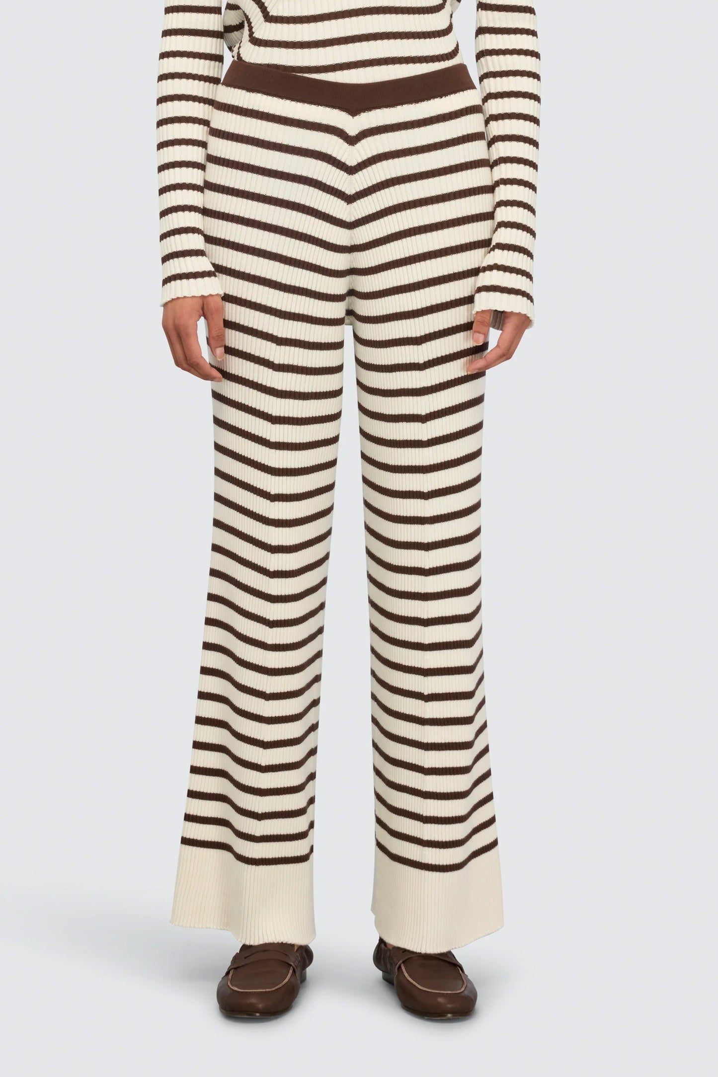 PANTALON EN MAILLE BLANCS