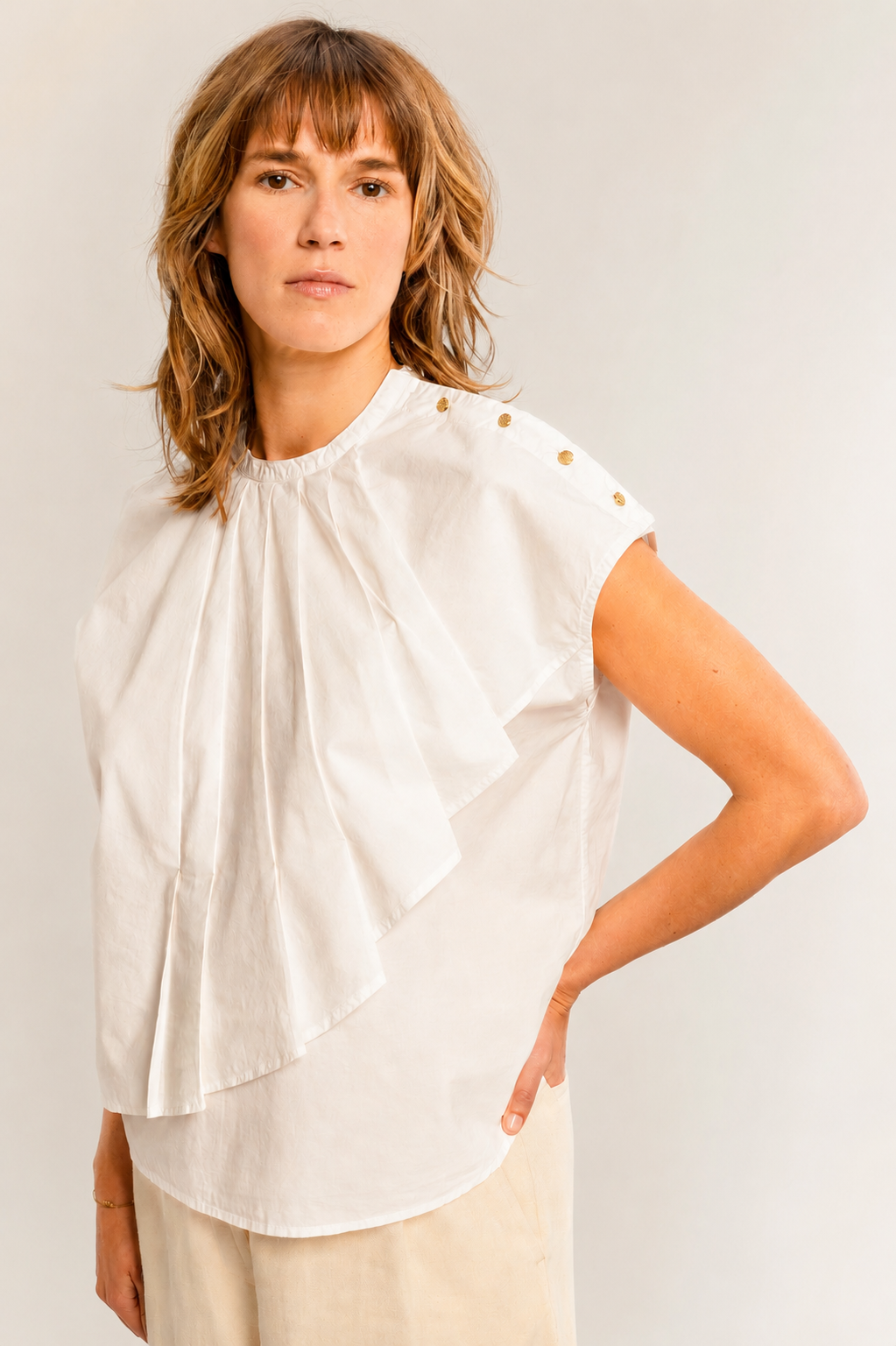 BLOUSE SANS MANCHE BLANCHE