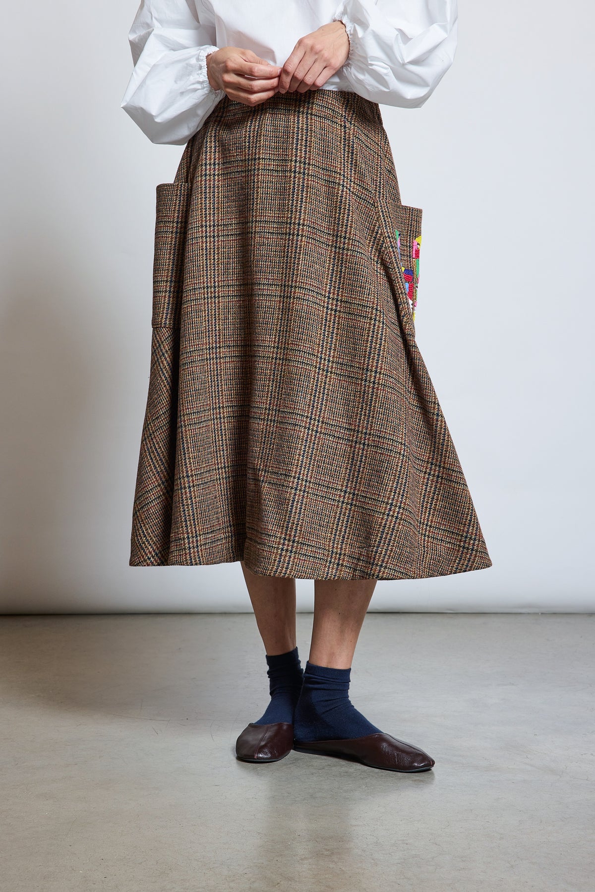 EMBOIDERED POCKET SKIRT PRINCE OF WALES