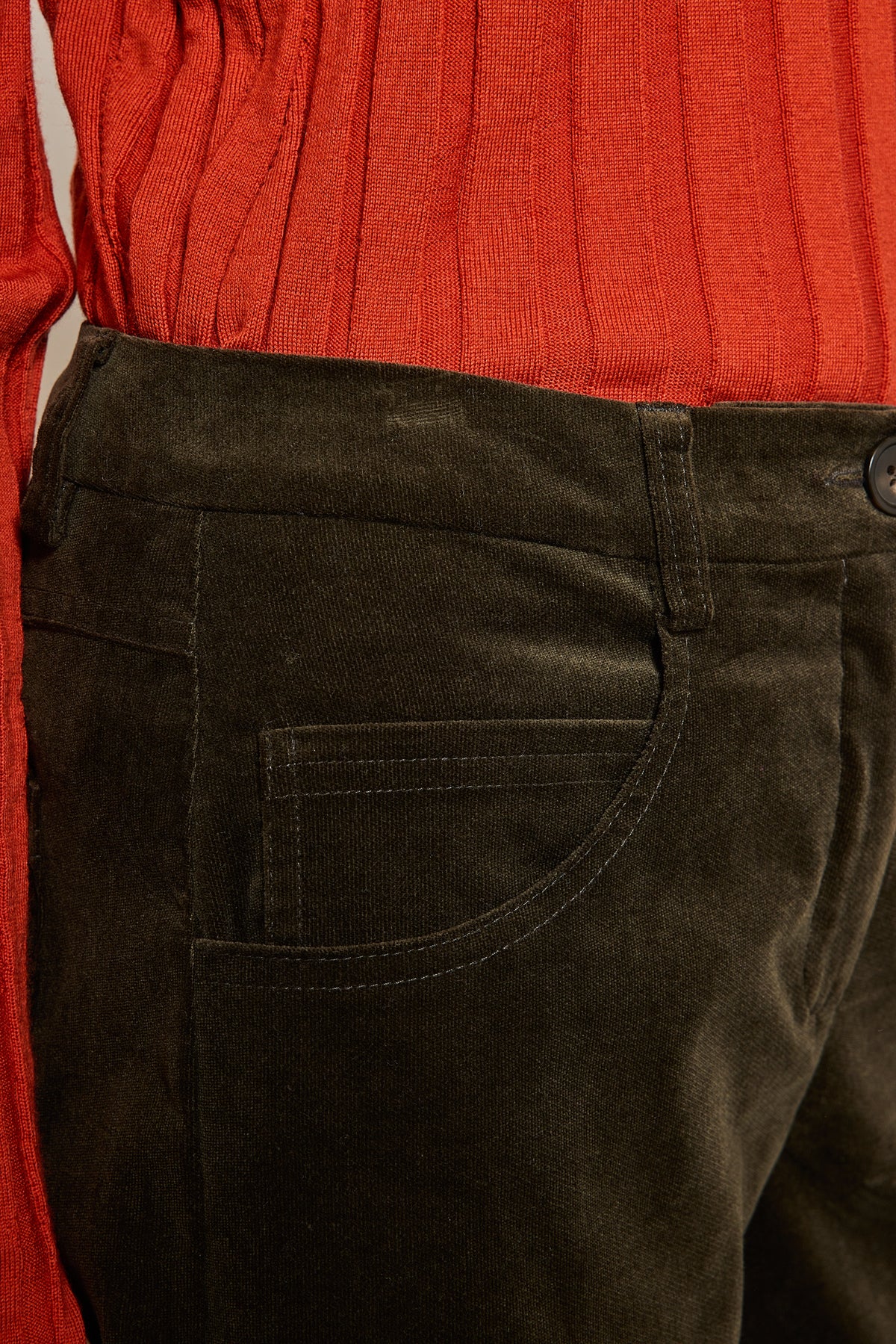 JEAN EN VELOURS BRONZE