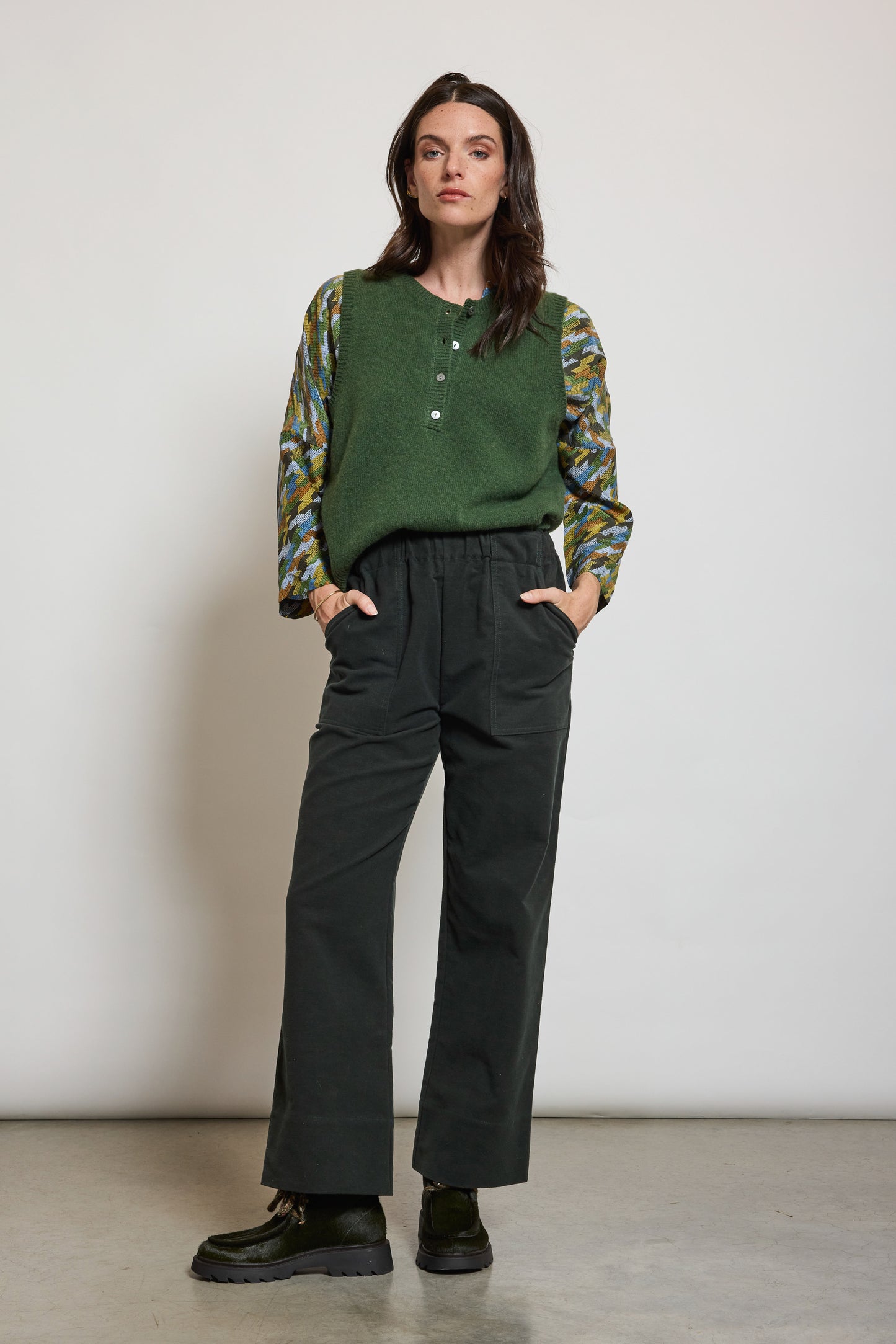 MOLESKIN CARPENTER PANTS BOTTLE GREEN