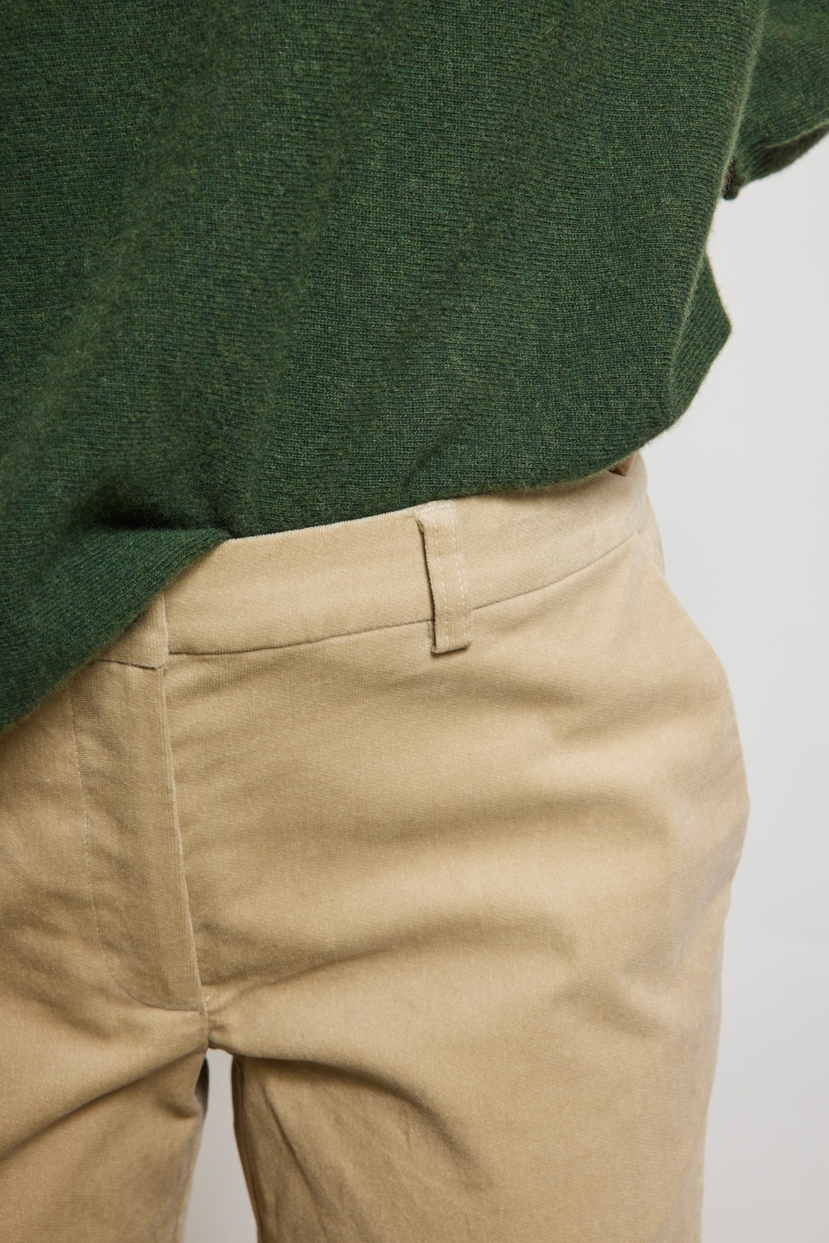 VELVET KICK-FLARED PANTS BEIGE
