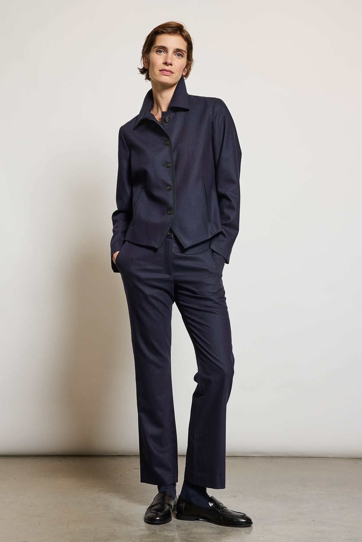 CASHMERE KICK-FLARED PANTS NAVY