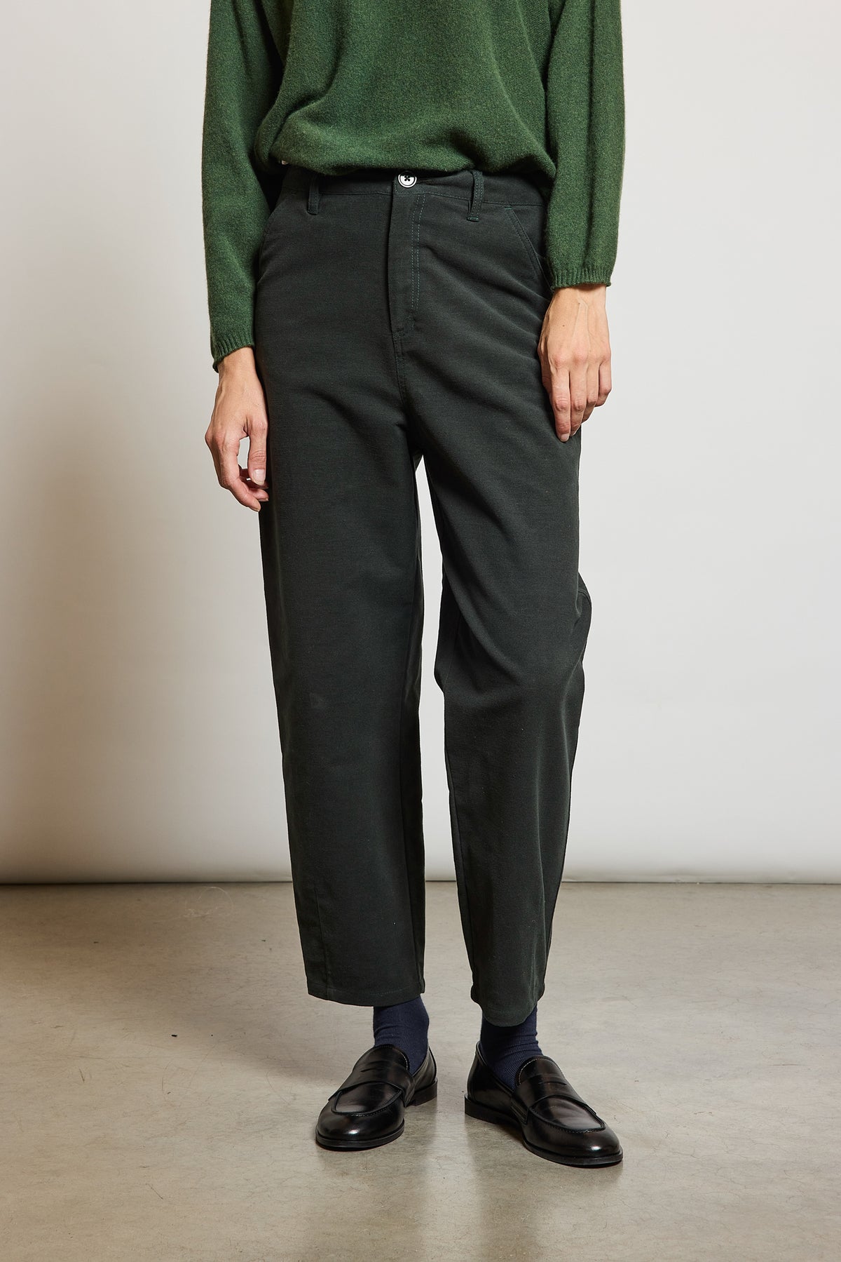 MOLESKIN BARREL PANTS BOTTLE GREEN