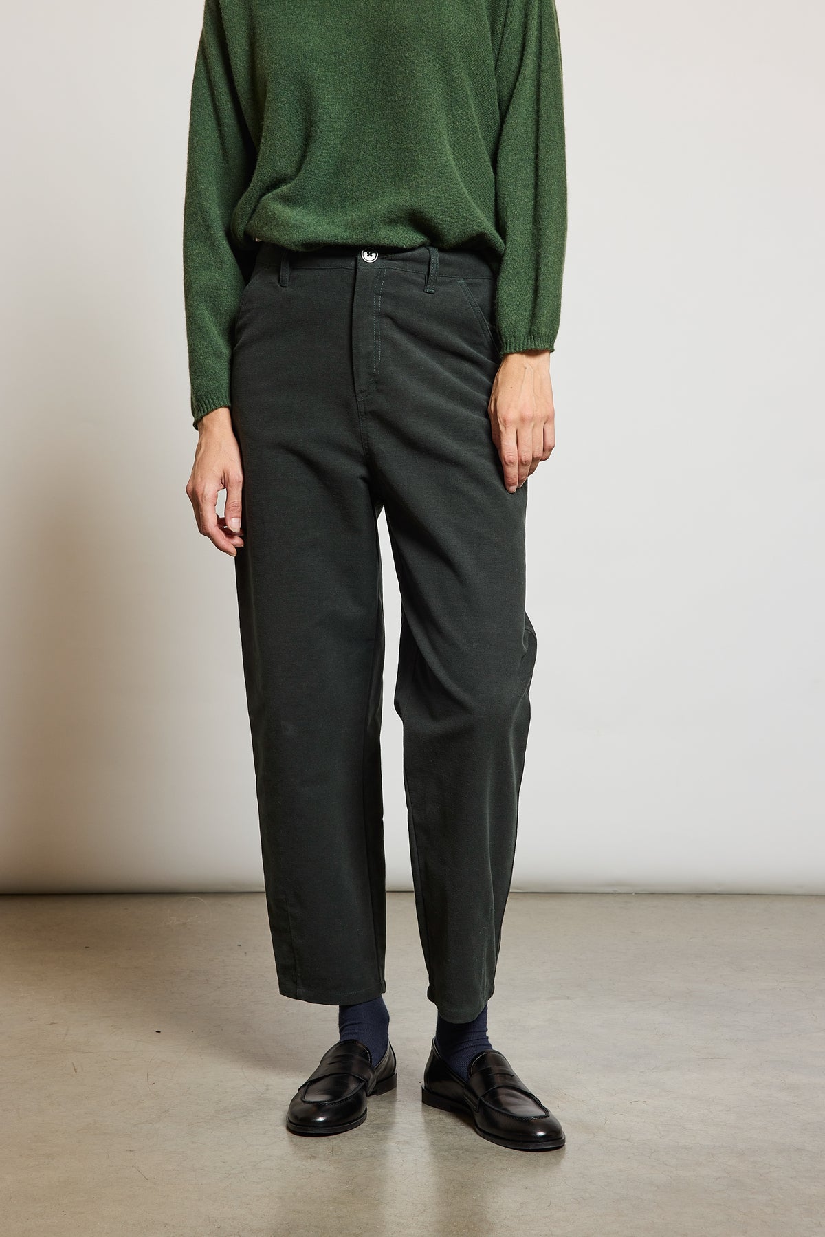 MOLESKIN BARREL PANTS BOTTLE GREEN