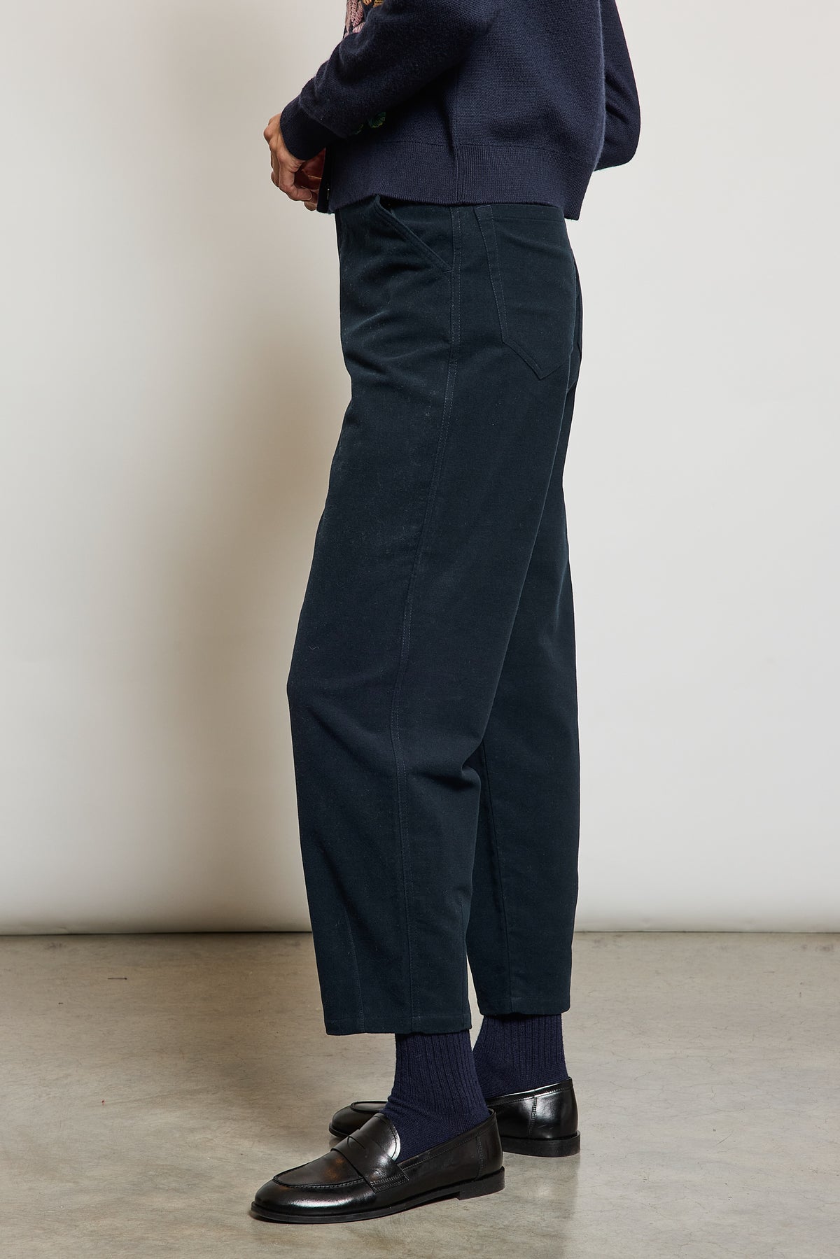 MOLESKIN BARREL PANTS NAVY