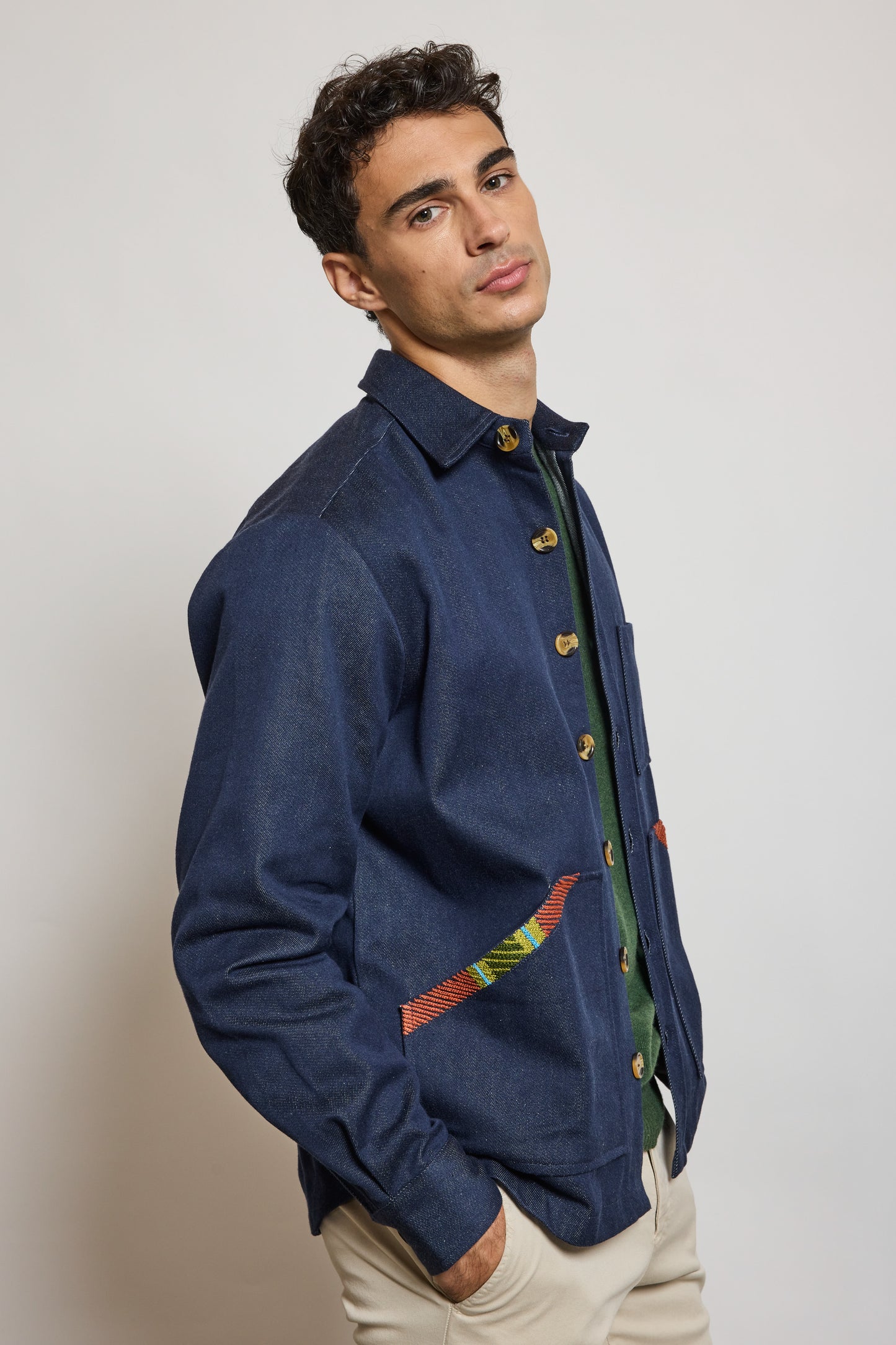 SURCHEMISE EN JEAN BRODÉE BLEUE