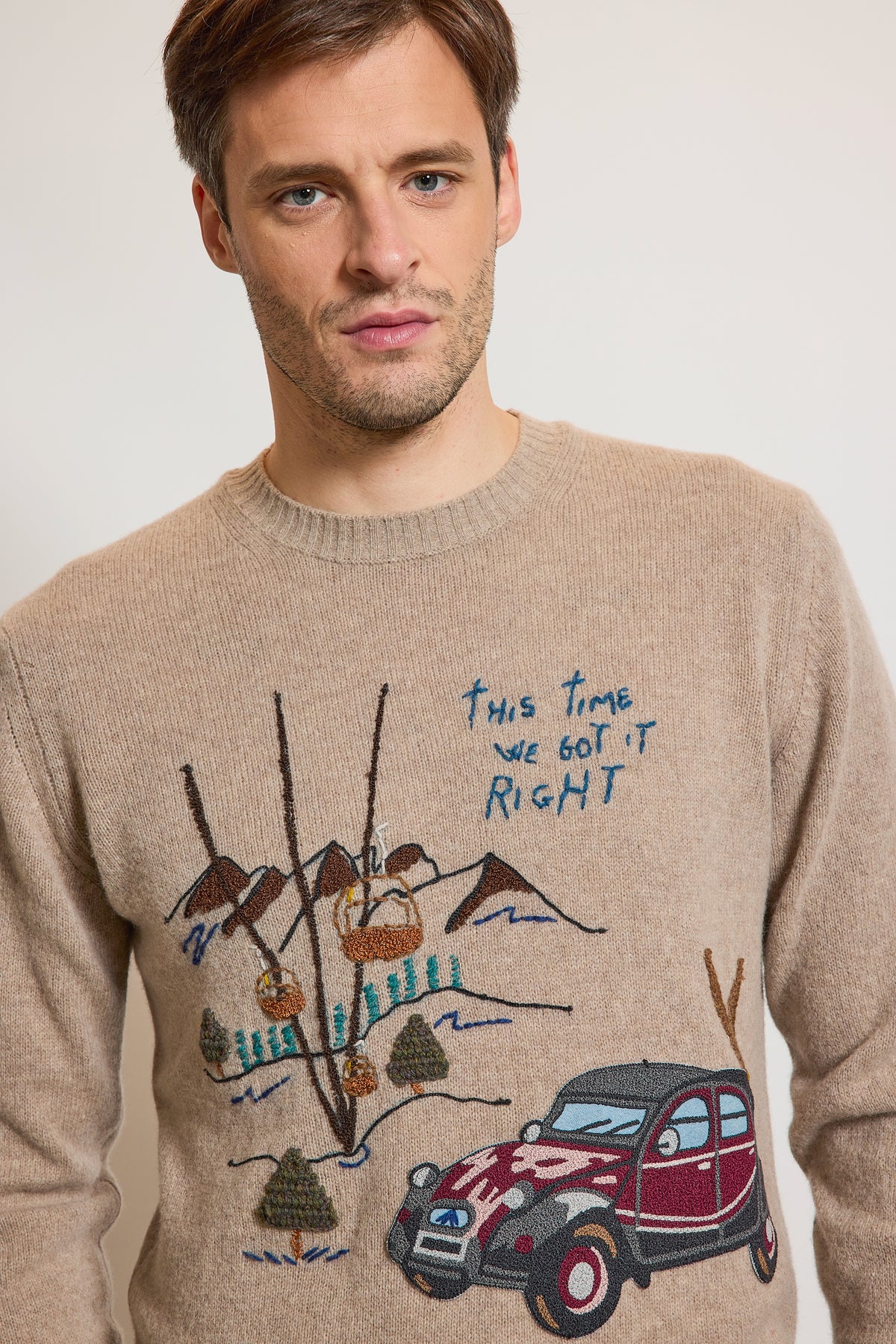 PULL VOITURE TAUPE