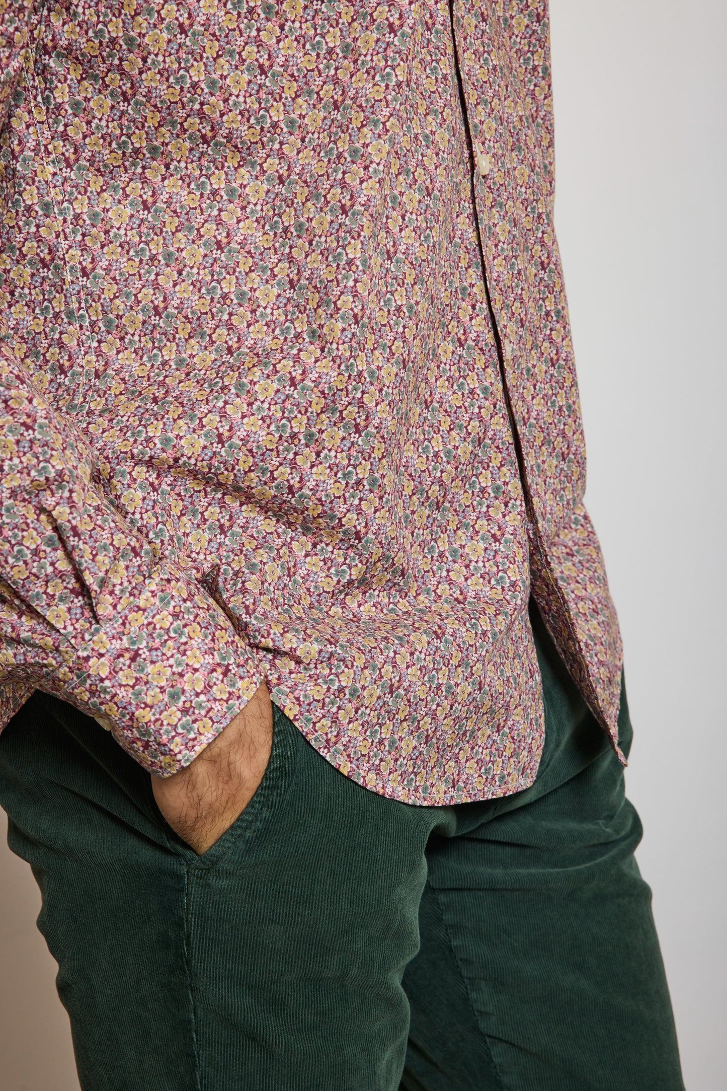 CHEMISE AJUSTÉE MILLEFLEURS BORDEAUX