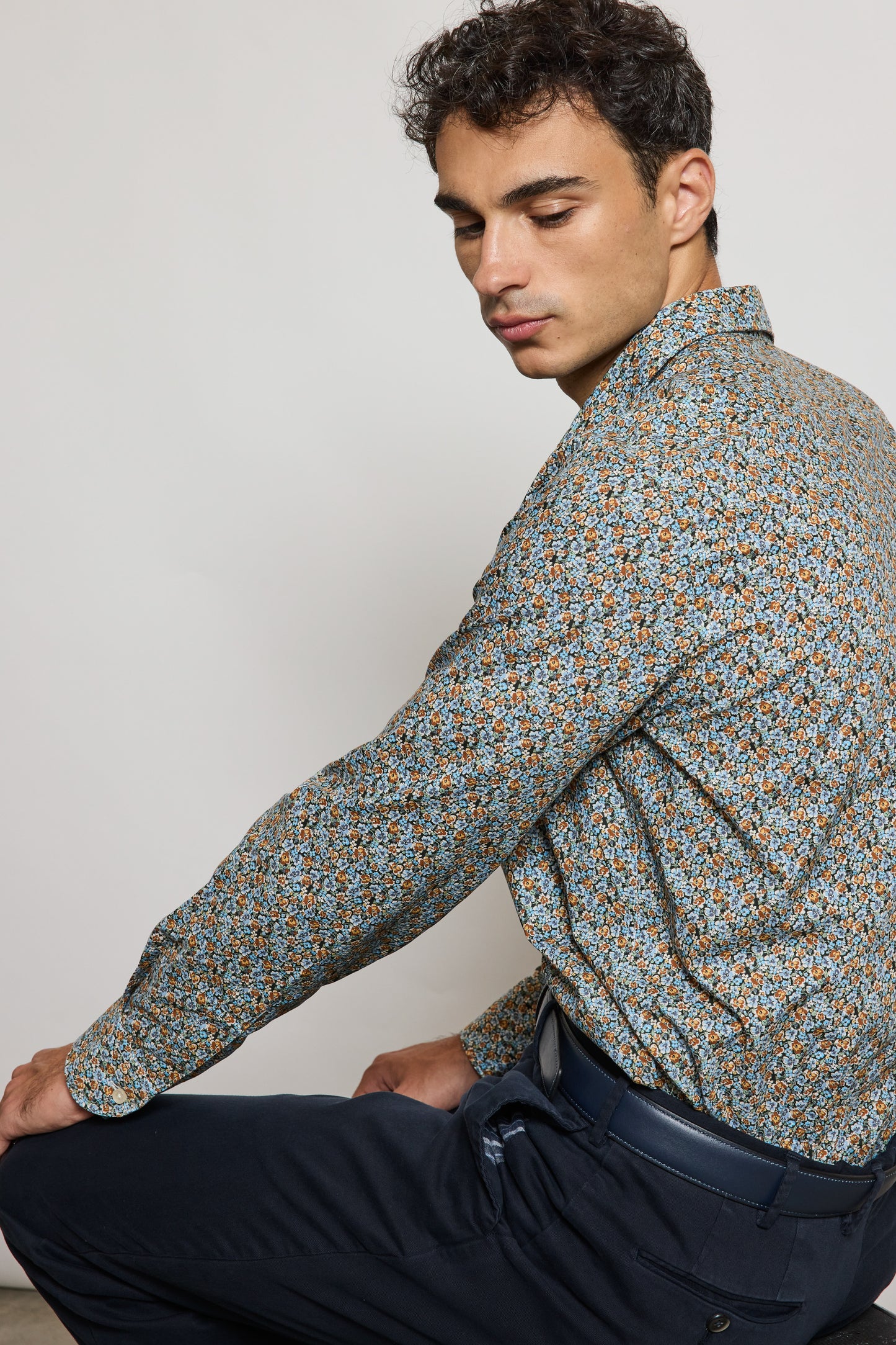CHEMISE AJUSTÉE MILLEFLEURS MARINE