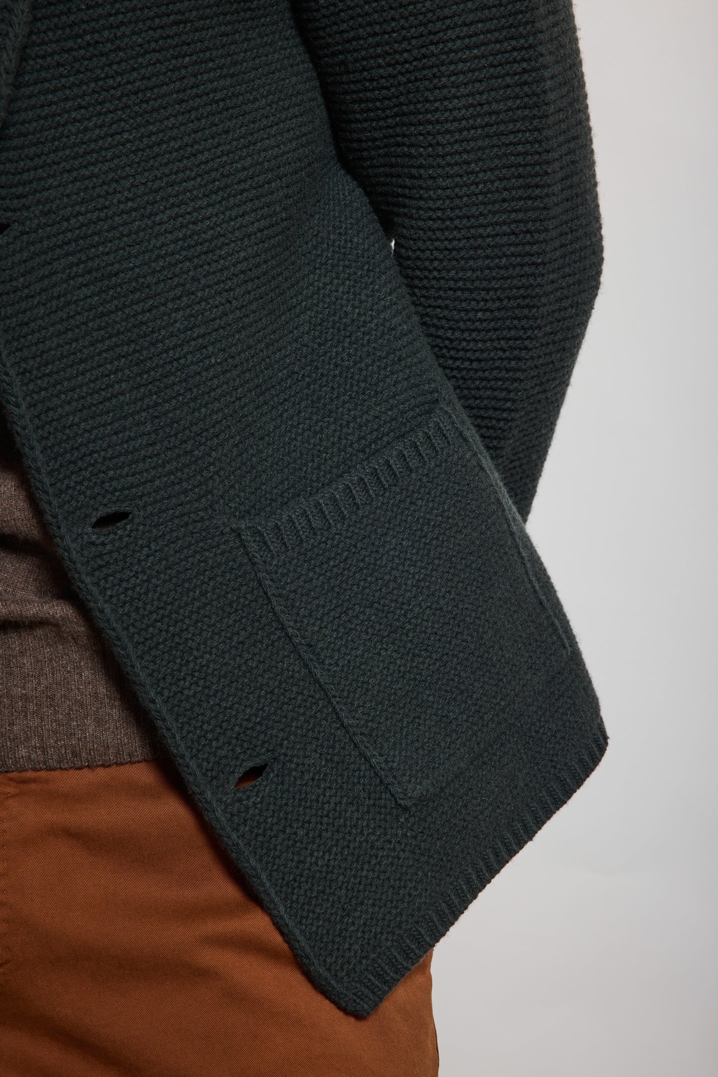 VESTE EN MAILLE KAKI