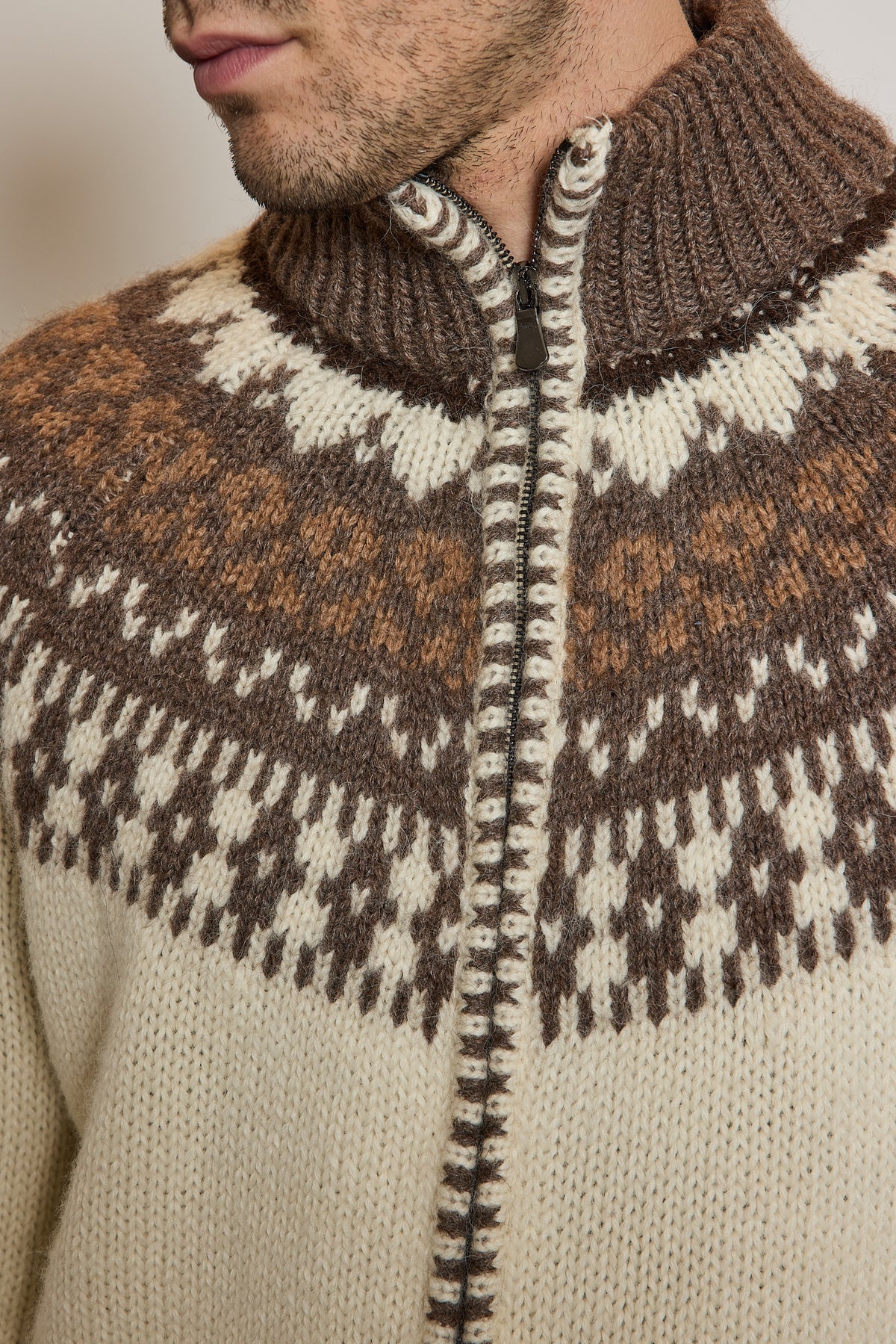 CARDIGAN EN MAILLE BEIGE