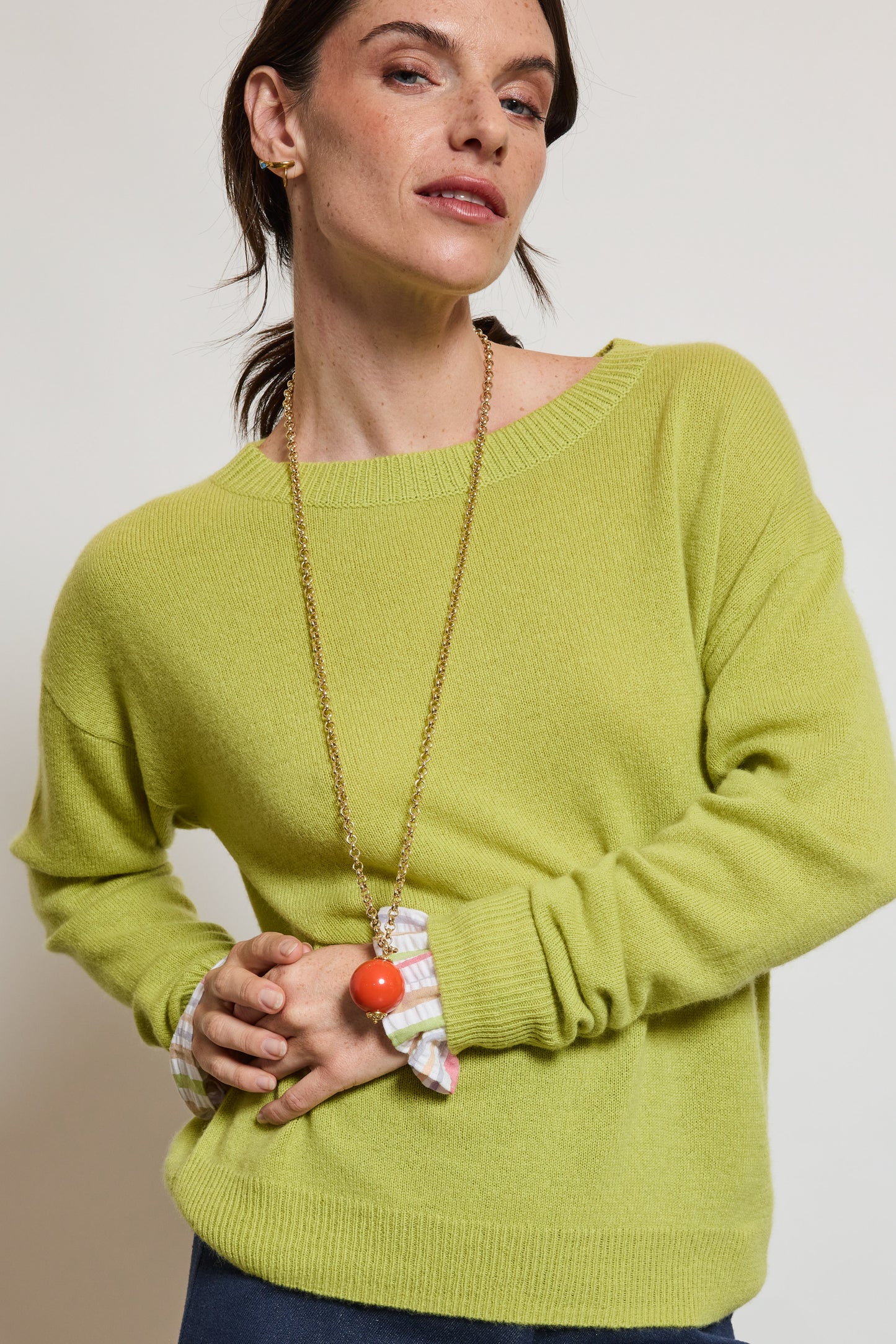 SWEATER COLLAR ROUND LIME