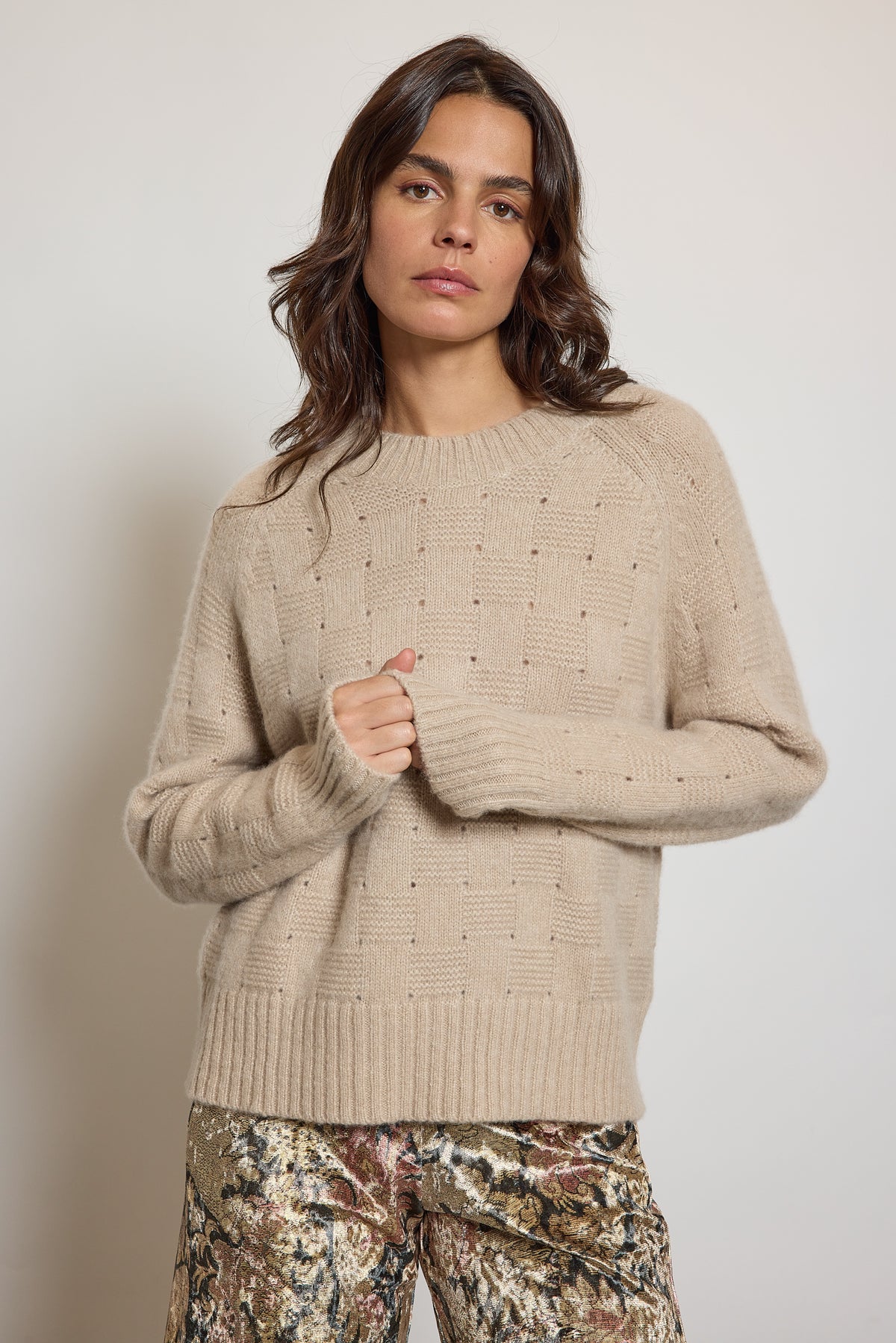 CHECKS SWEATER BEIGE