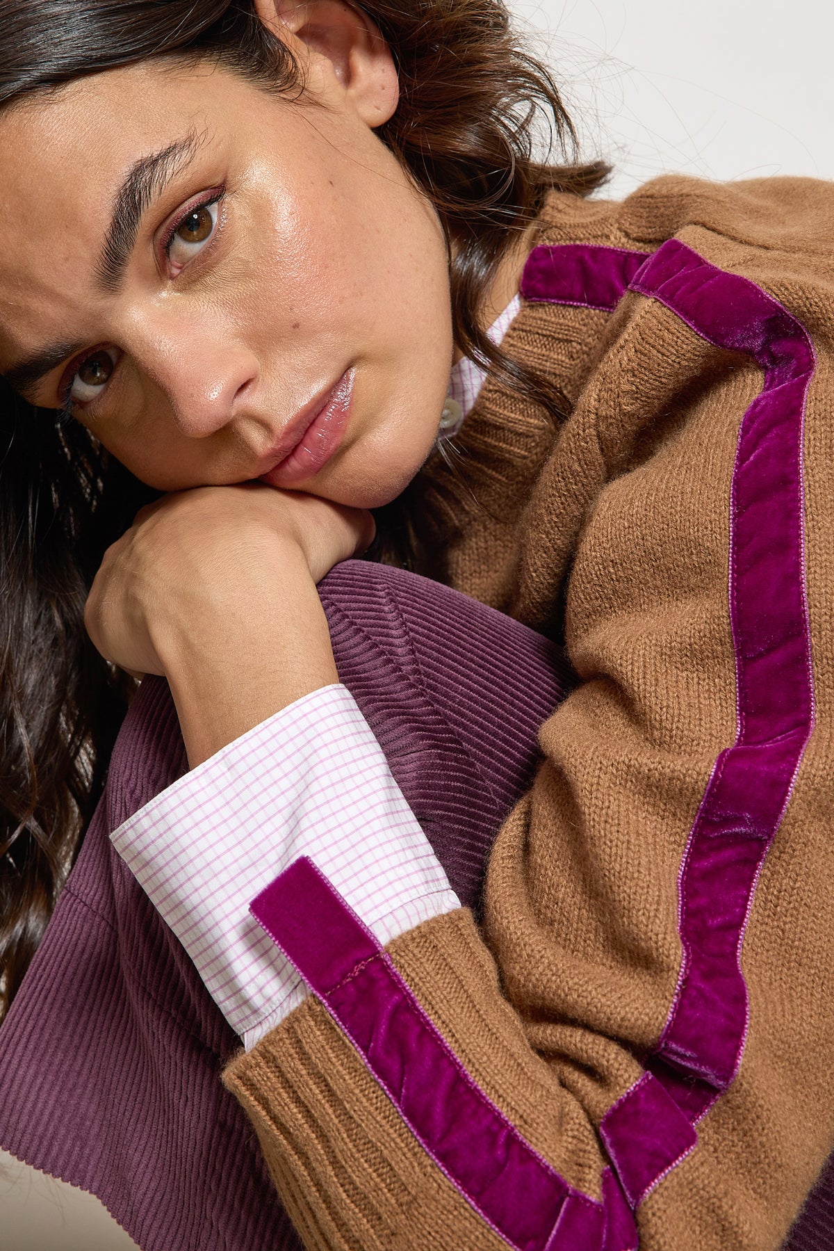 SWEATER WITH VELVET CAMEL
