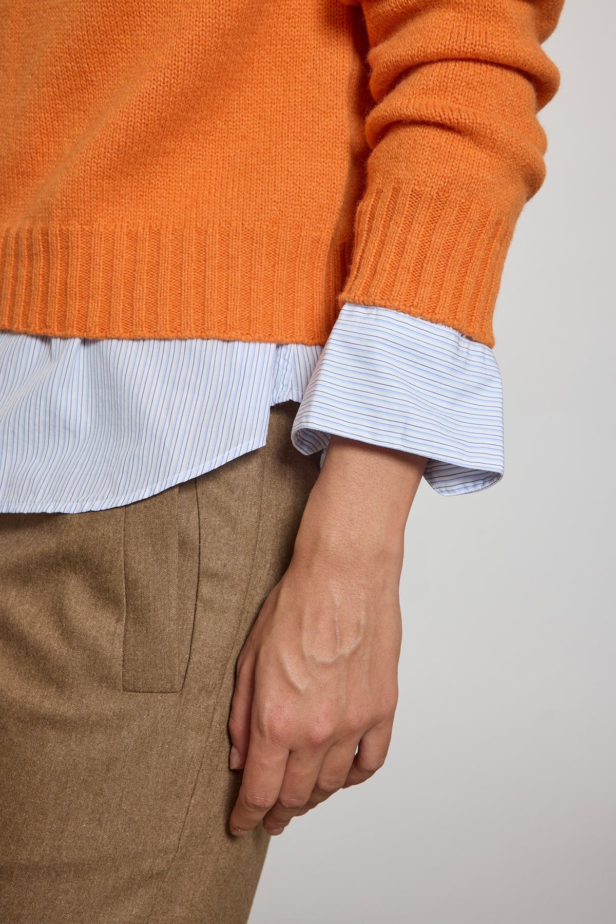 SWEATER WITH JEANS POCKET ORANGE