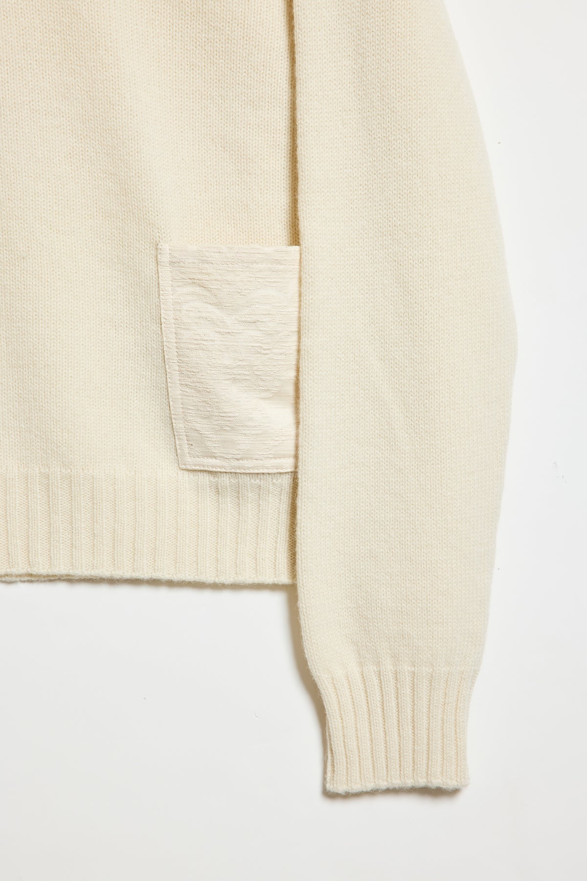 PULL POCHE ÉCRU