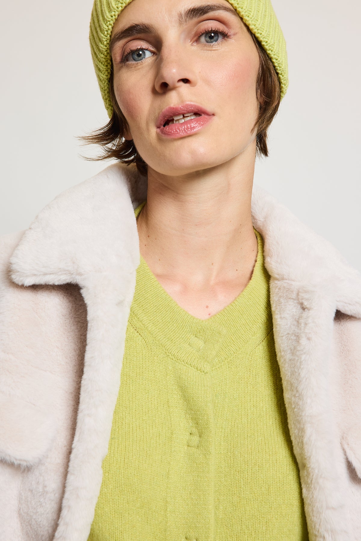 FAUX FUR COAT CHALK